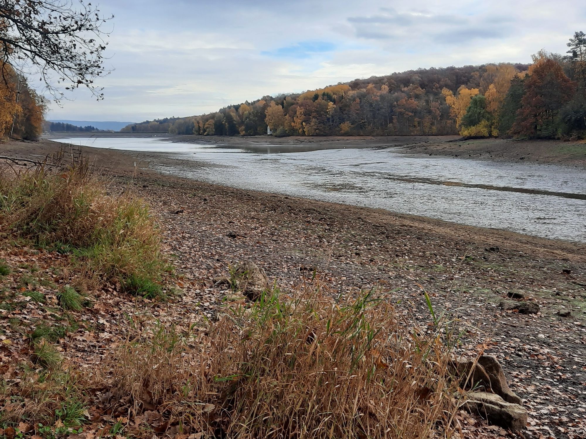 nicht mehr viel Wasser im See