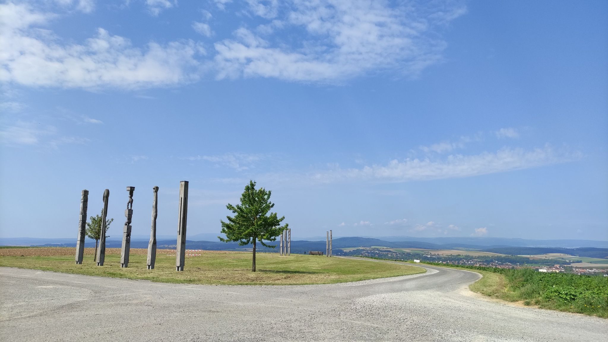 an den Stehlen mit Blick in die Rhön