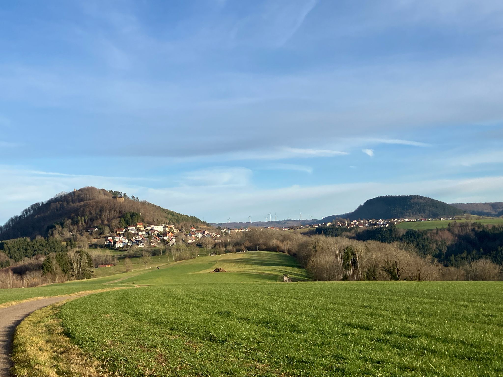 Anfahrt auf Rechberg mit Blick auf den Rechberg