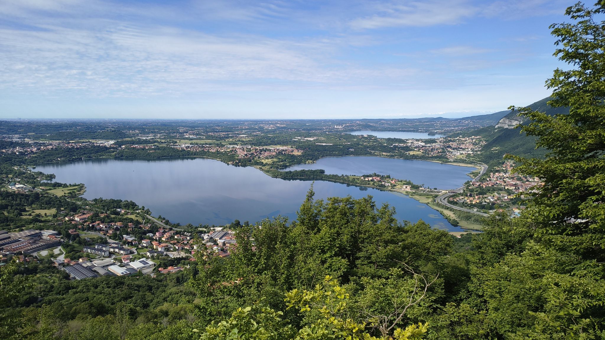 Vista sui Laghi Briantei 