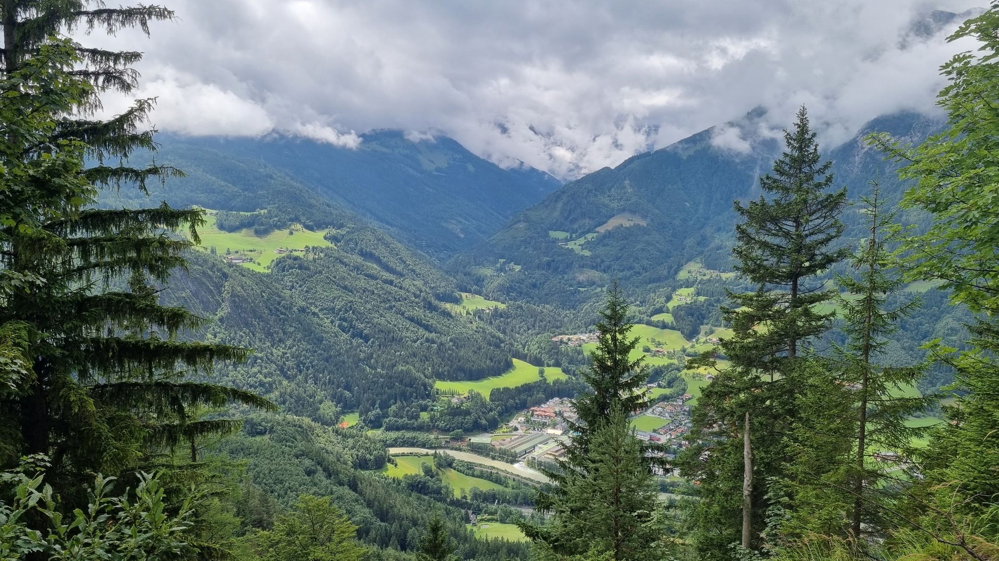Wandelen naar de Seilbahn