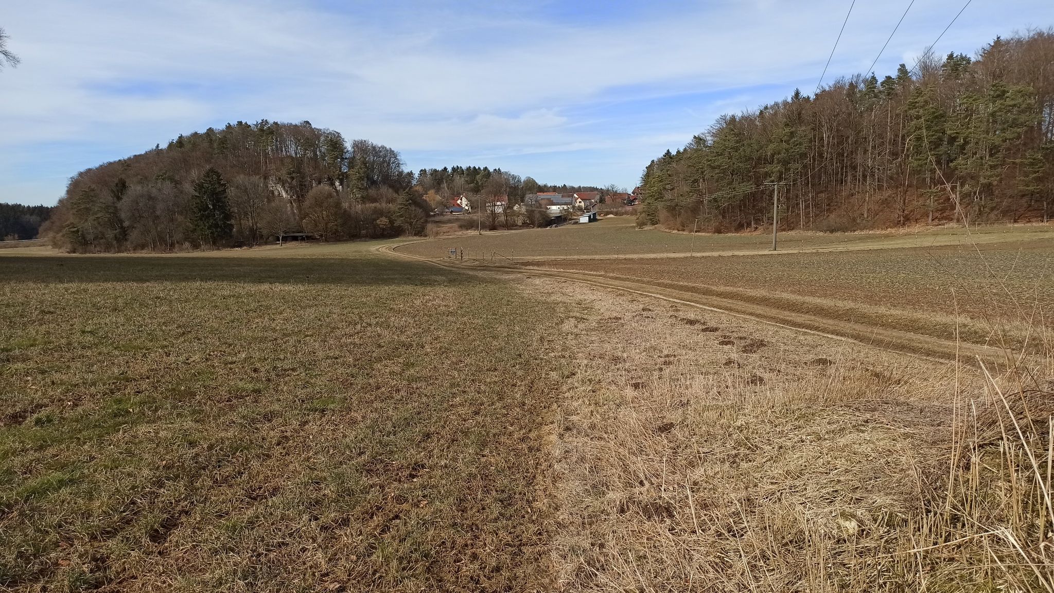 Blick auf den Wetterstein (links) und Leupoldstein