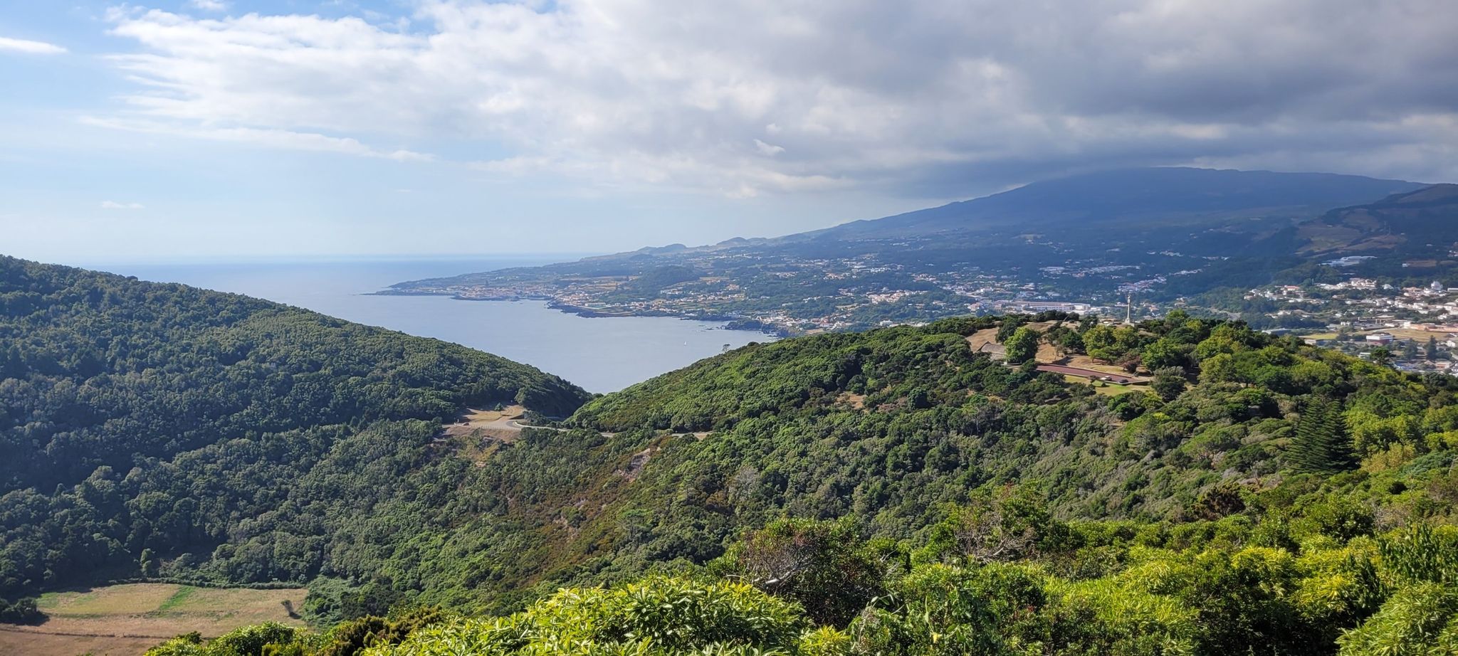 Pico das Cruzinhas Viewpoint – Monte Brasil loop from Angra do