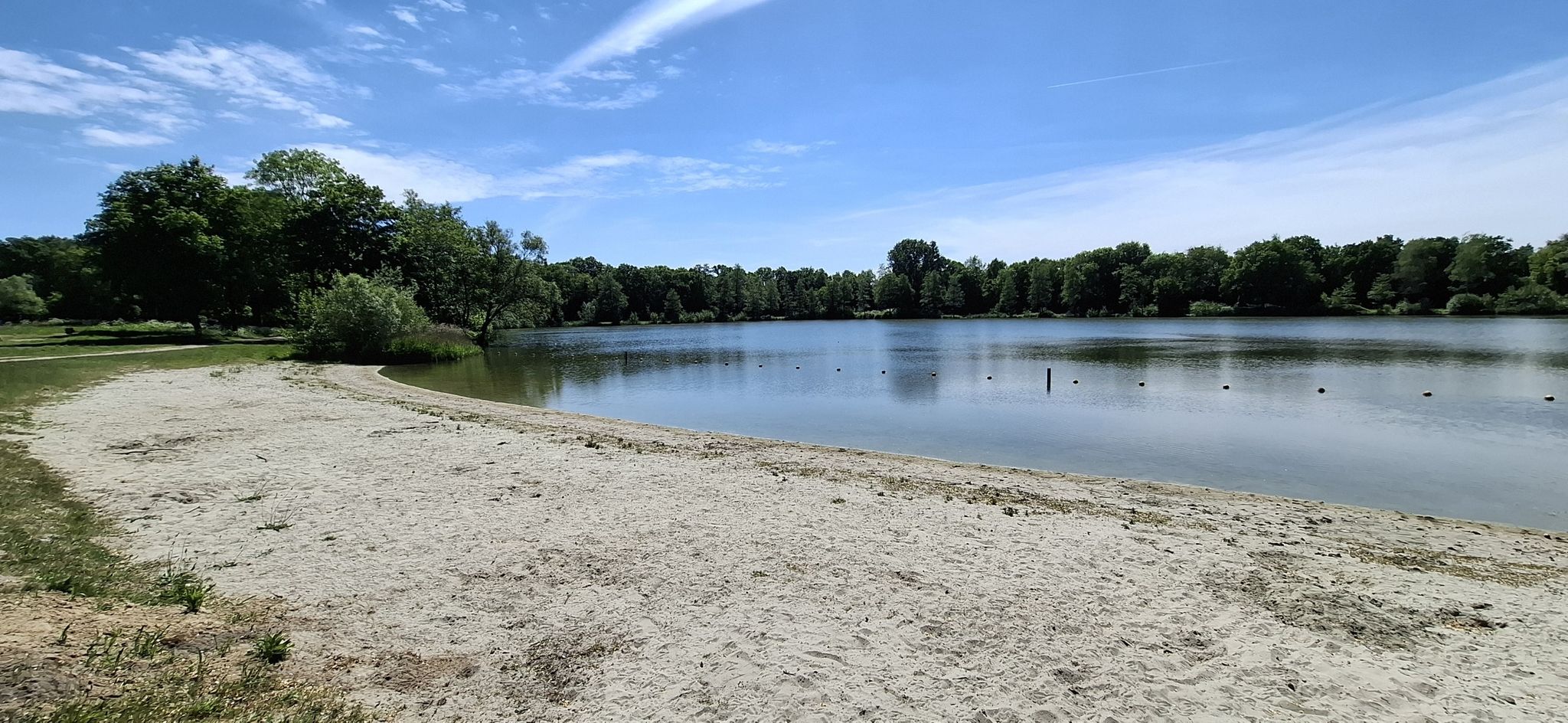 Badesee Hambroekplas mit Strand