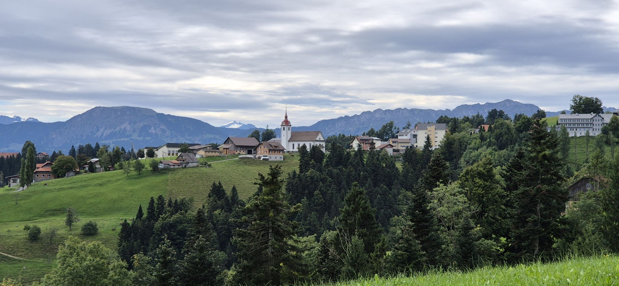 Blick zurück nach Menzberg Dorf