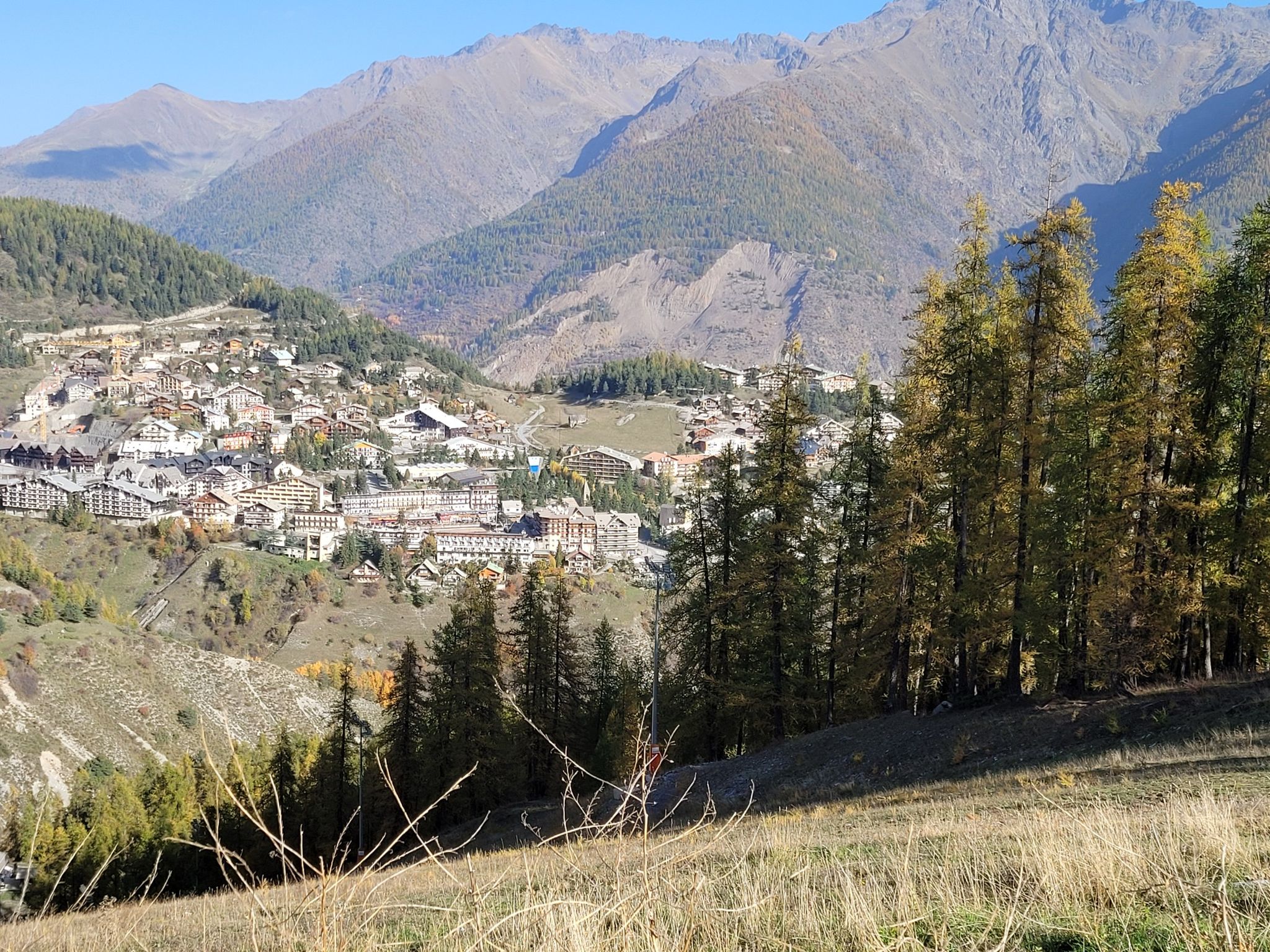 auron vue d en hauteur