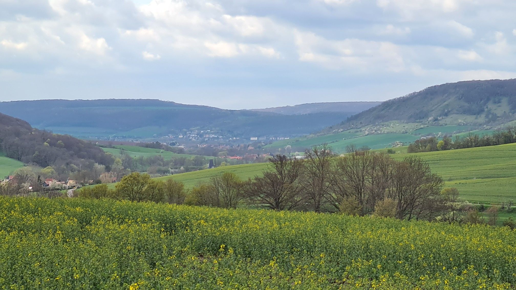 Gleistal und hinten Saaletal 