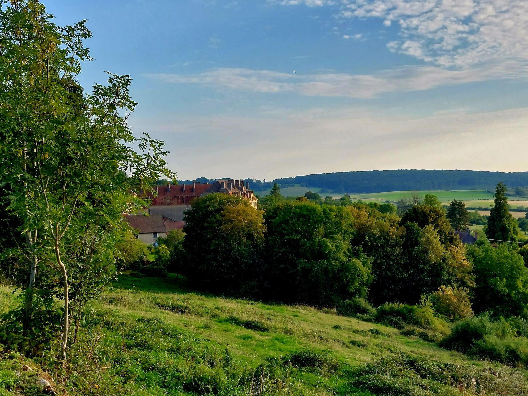 Blick auf die Priorei von Morey