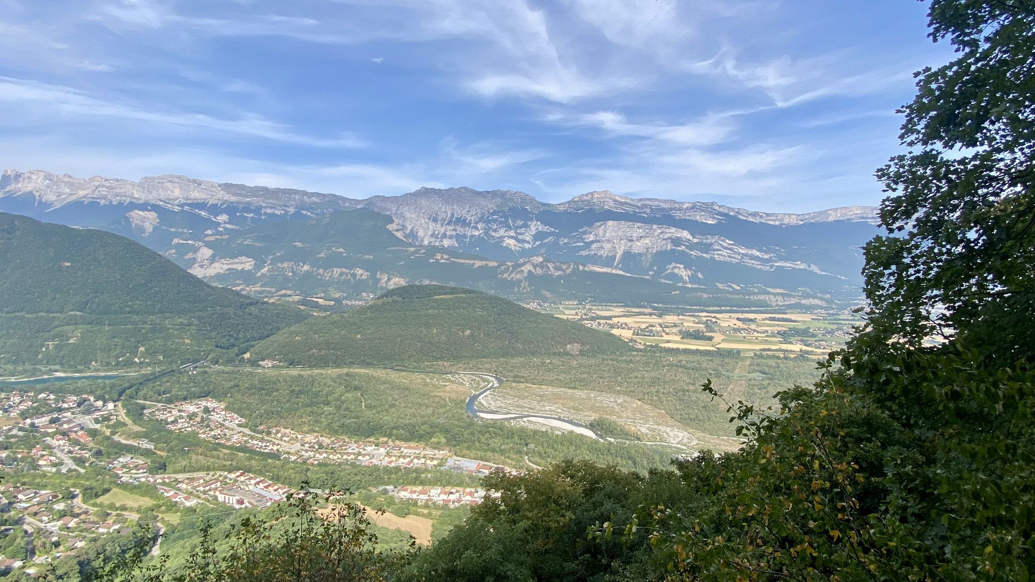 Le Drac, la plaine de Reymure et le Vercors
