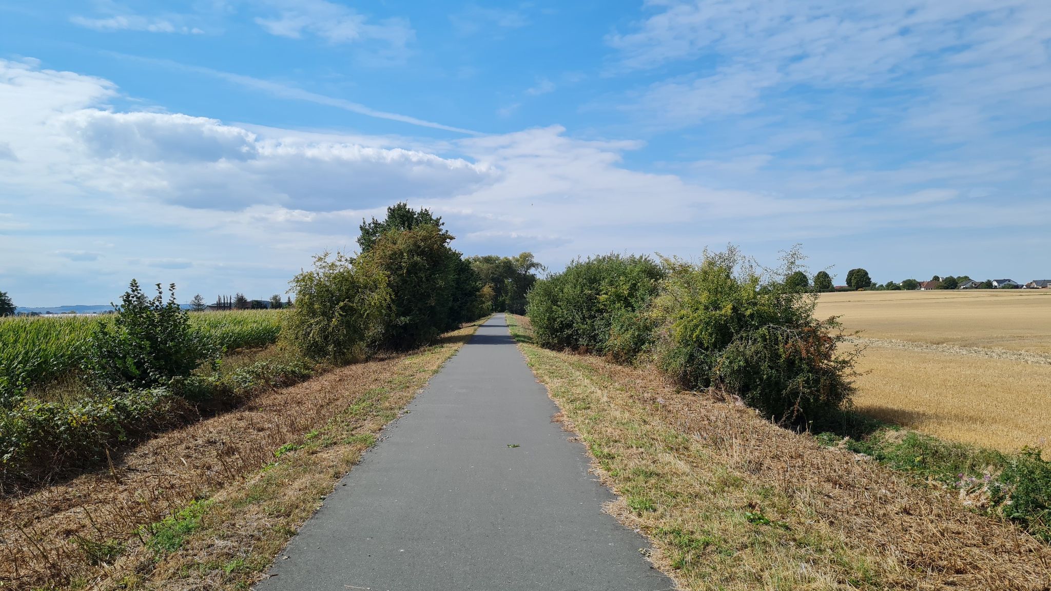 Alleenradweg, radeln auf ehemaliger Bahntrasse