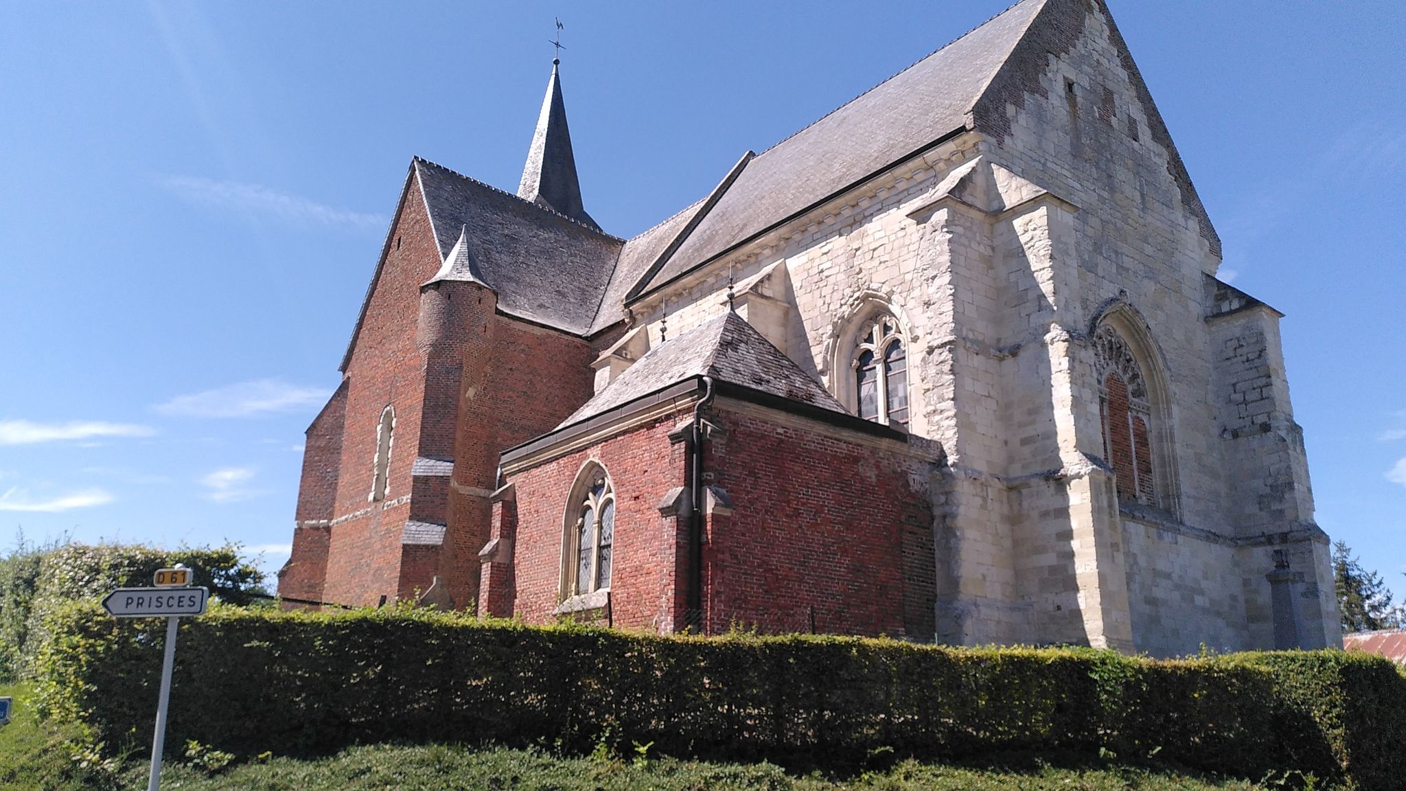 église fortifiée de Burelle