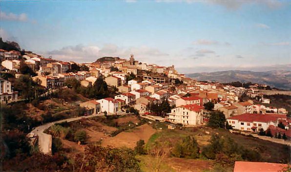 Montefalcone di Val Fortore, borgo più alto del Sannio. Splendidi boschi, i ruderi del castello e il ricco Museo della Civiltà Contadina.