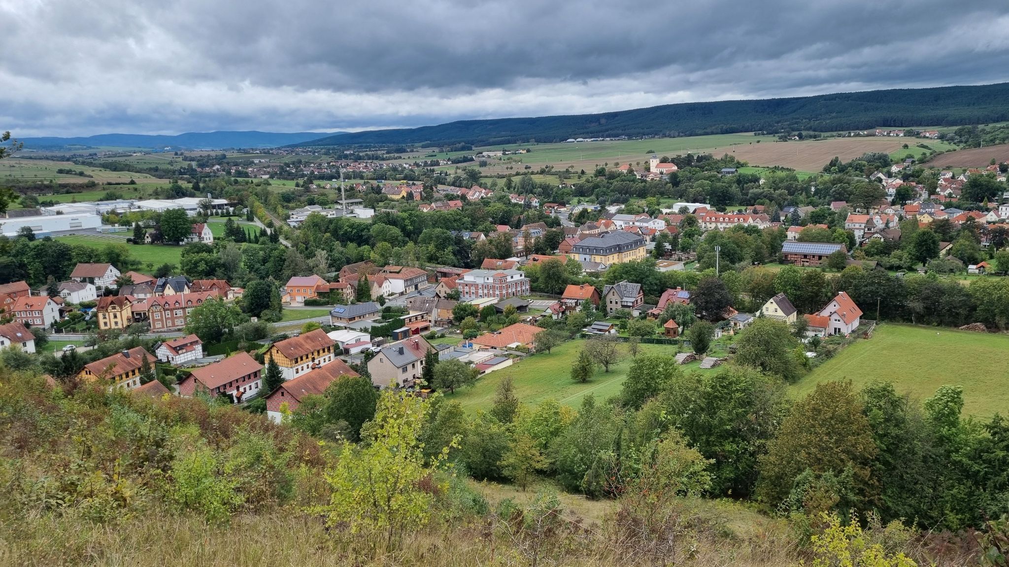 Blick auf Krölpa vom Pinsenberg