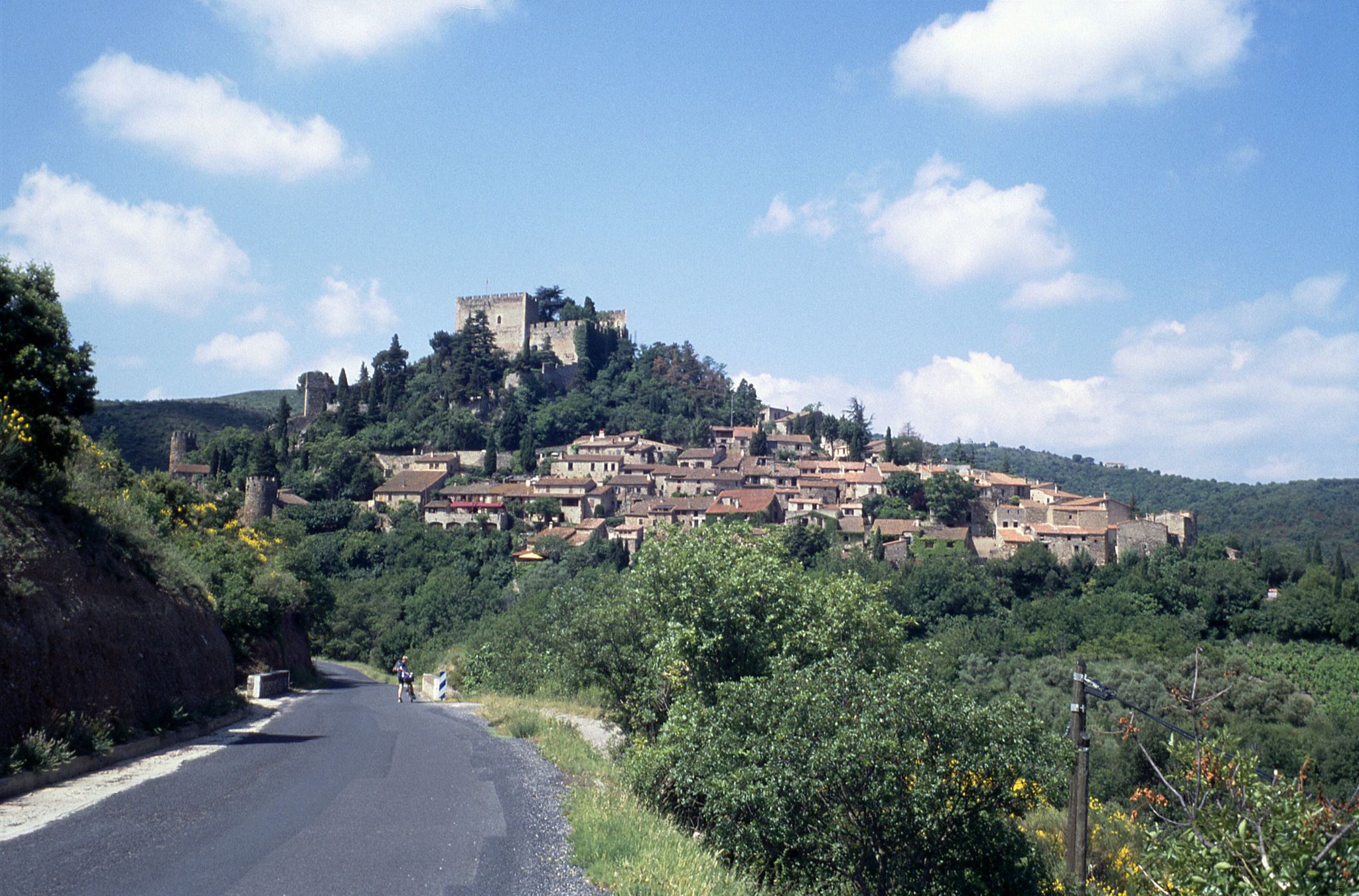 Bergdorf Castelnou