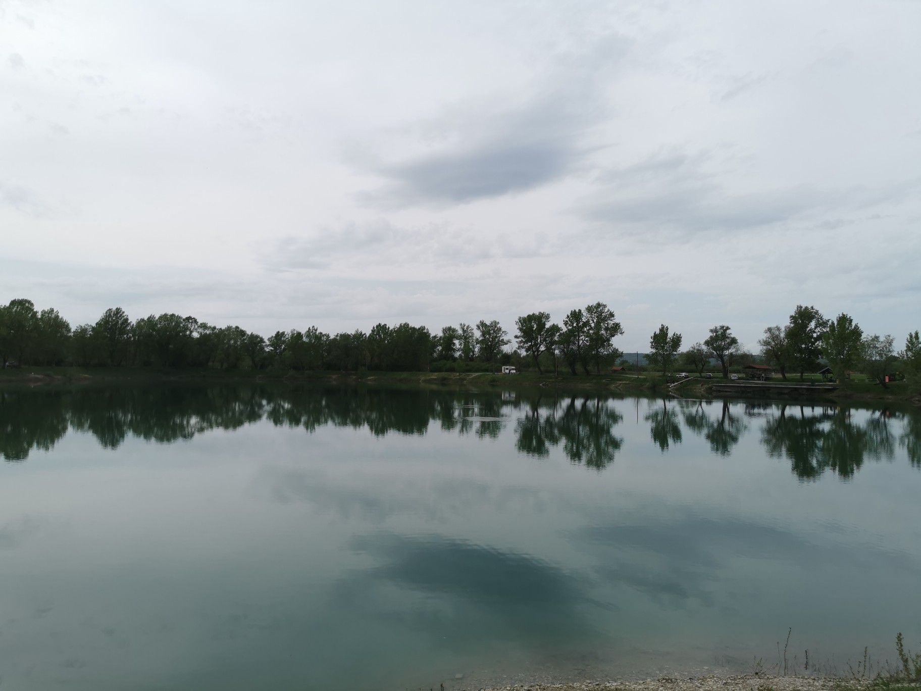 Malo jezero.