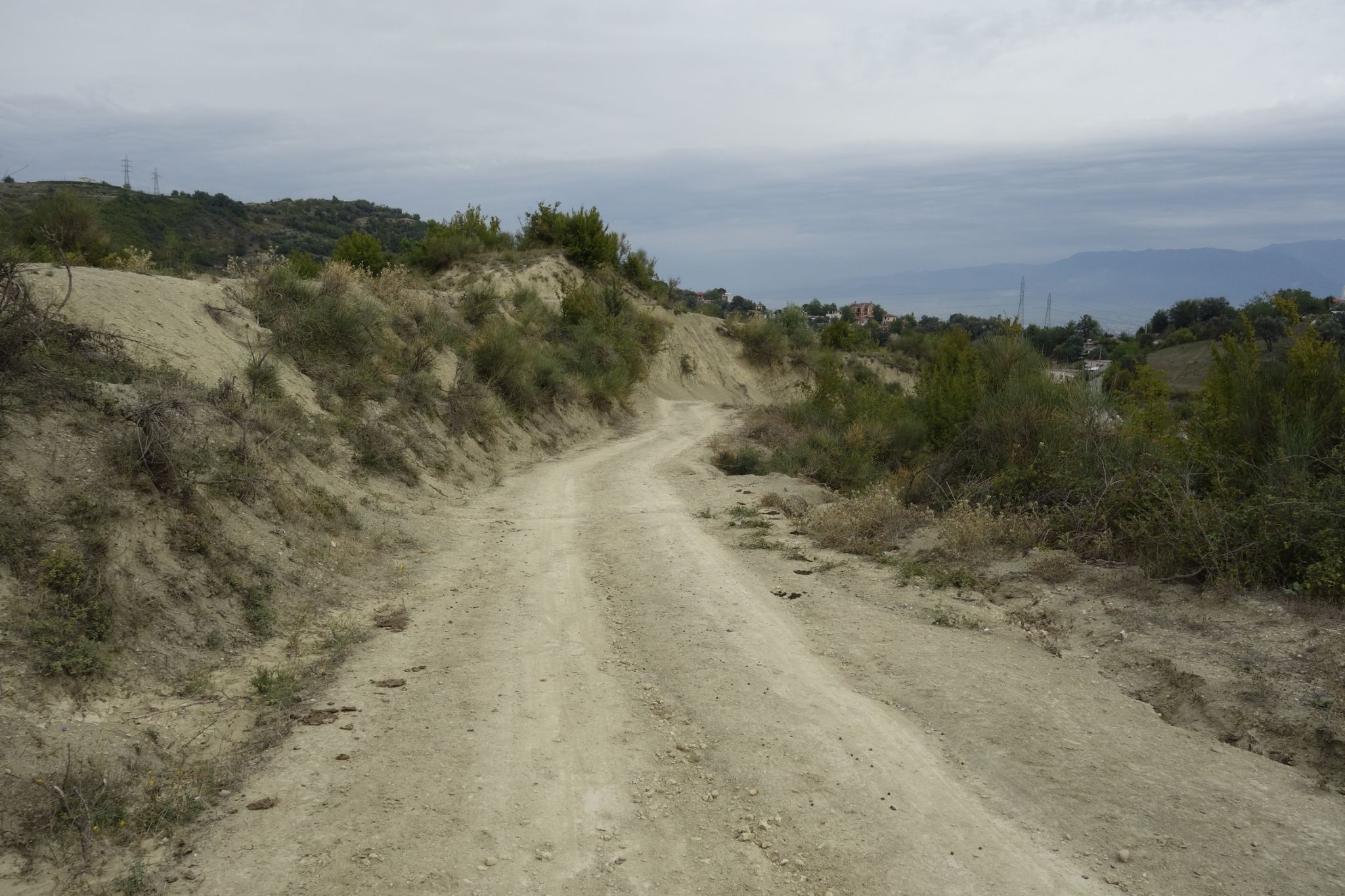 schöner gravel nach Tirana
