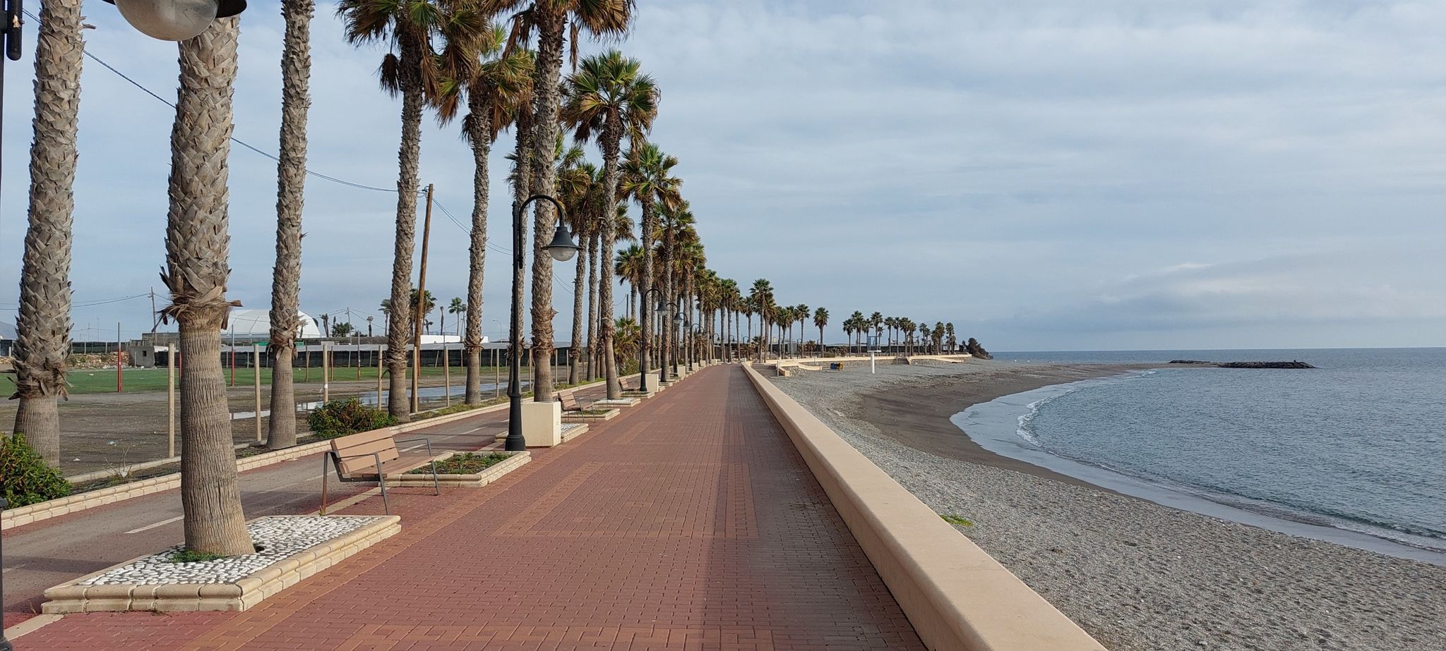 Die Promenade vor unserem ersten Stellplatz.