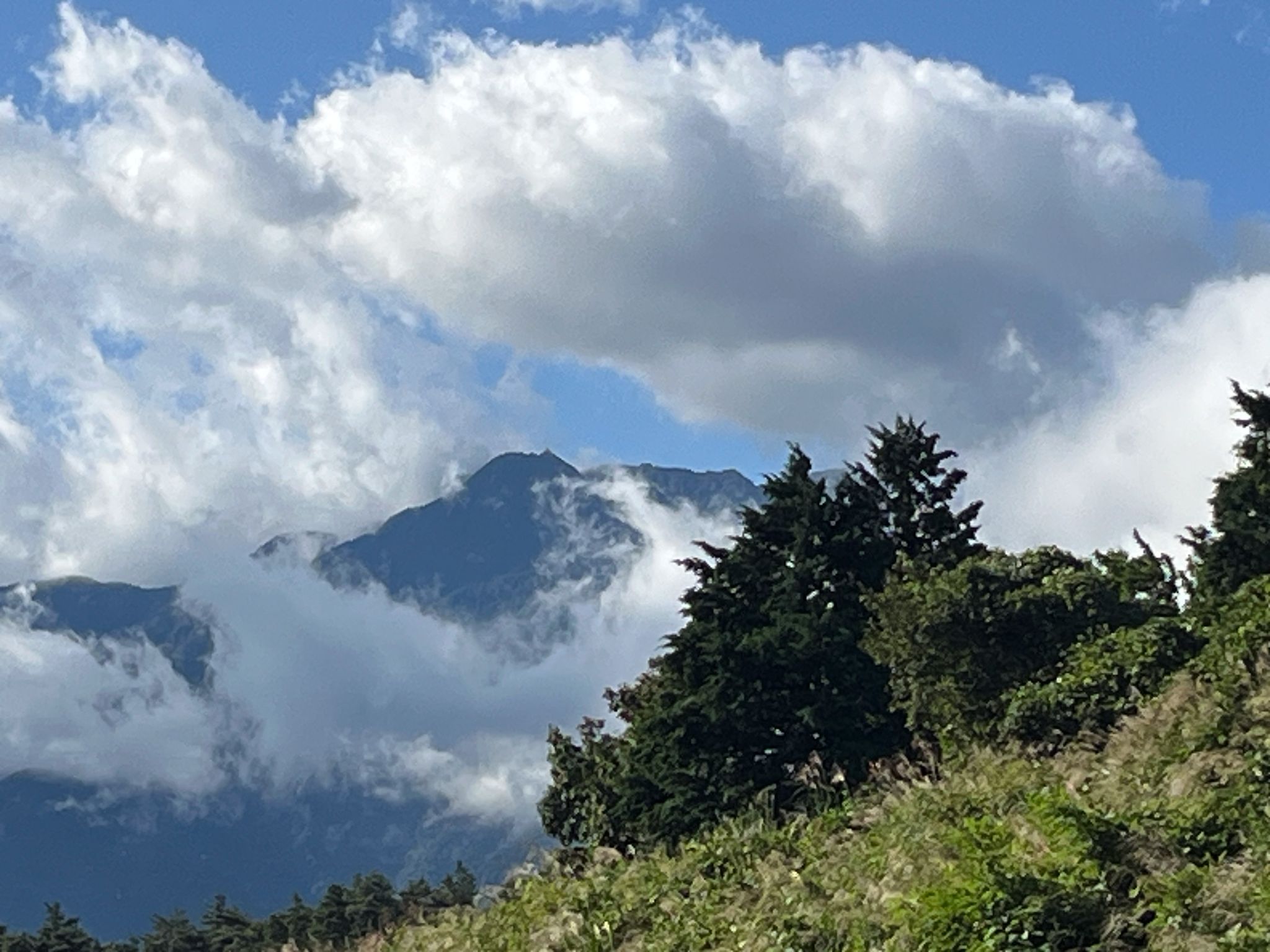 You can see Mt.Jizo-dake