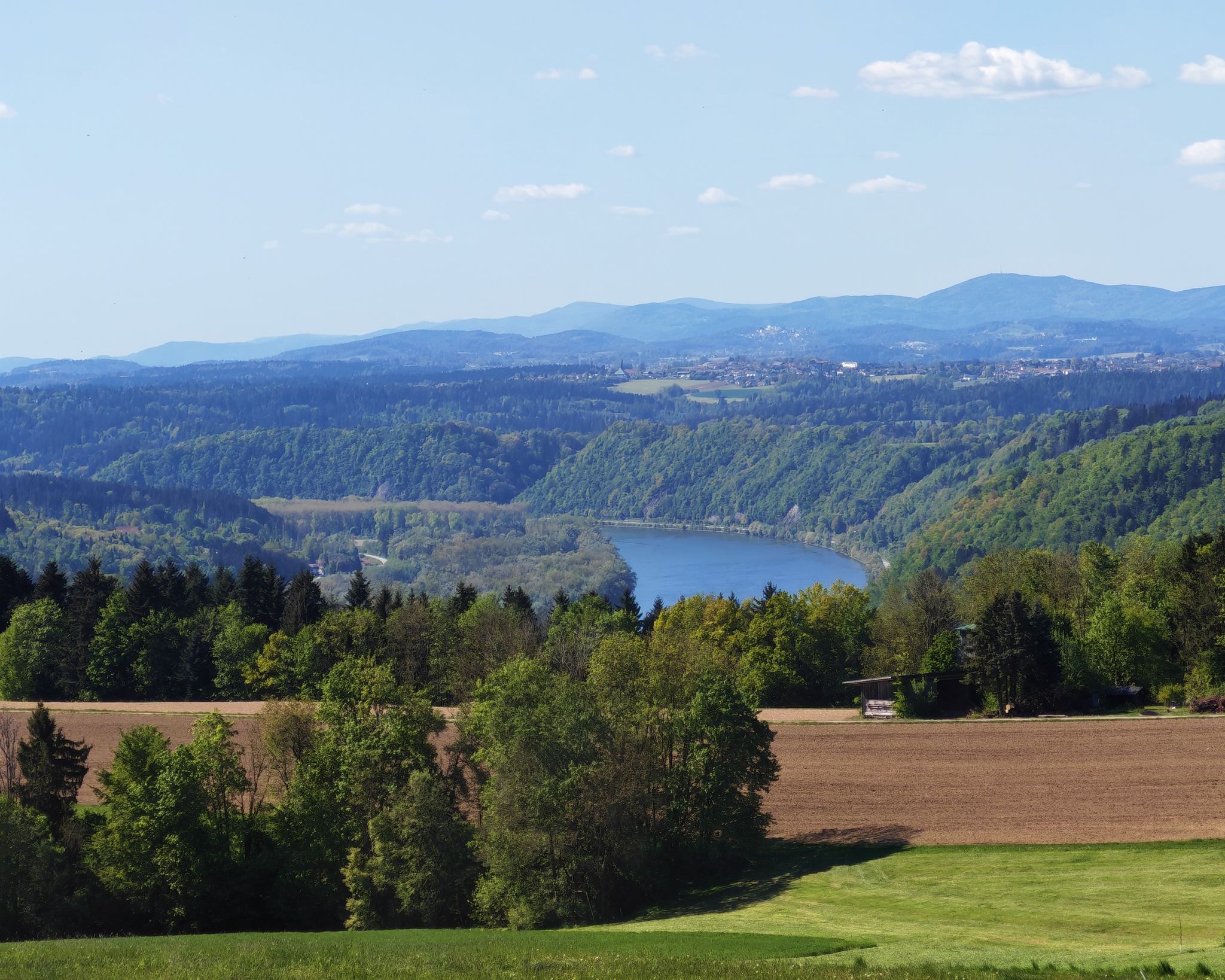 Weitblick von Dietzendorf ins Donautal