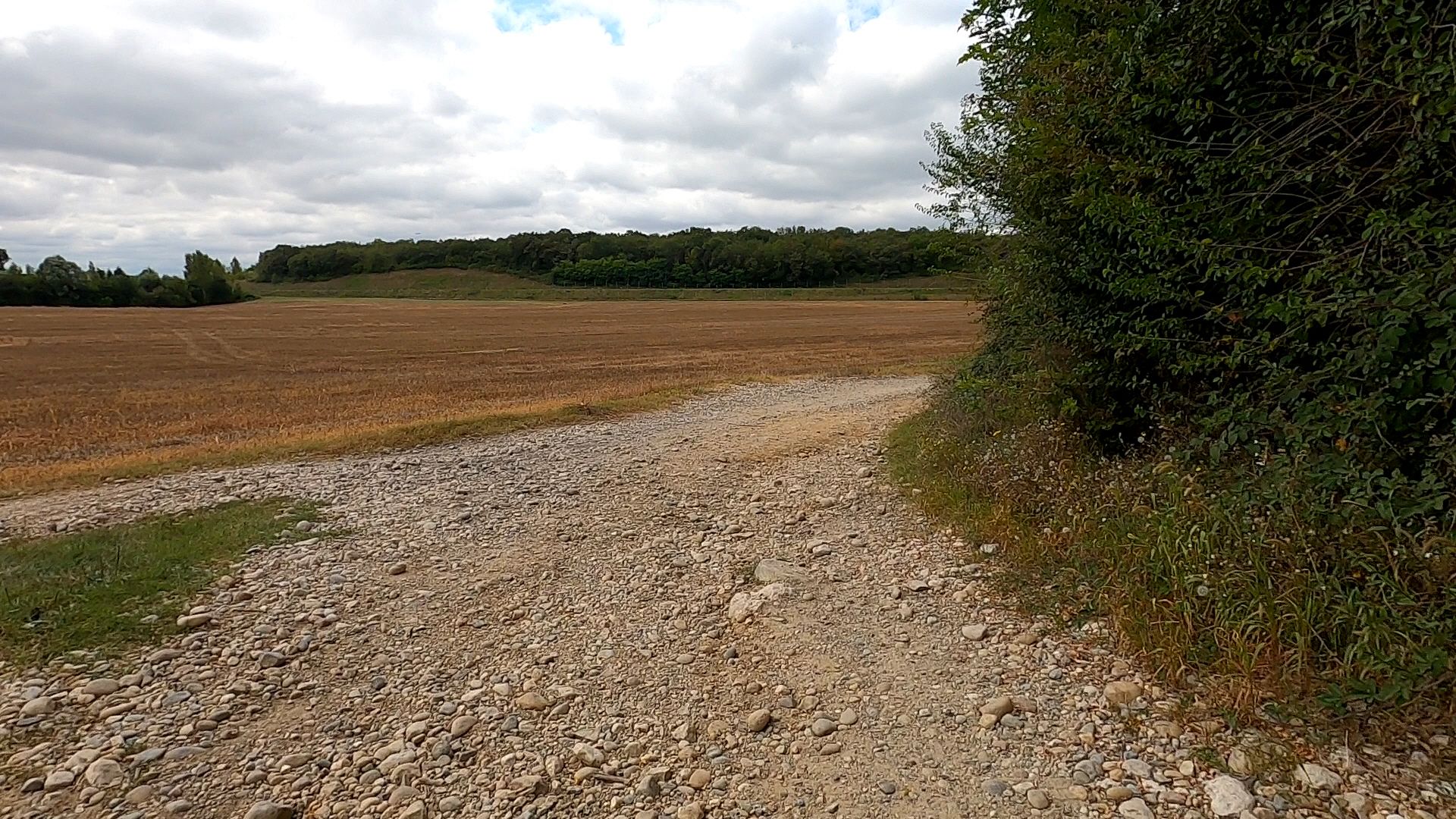 Grober Schotterweg