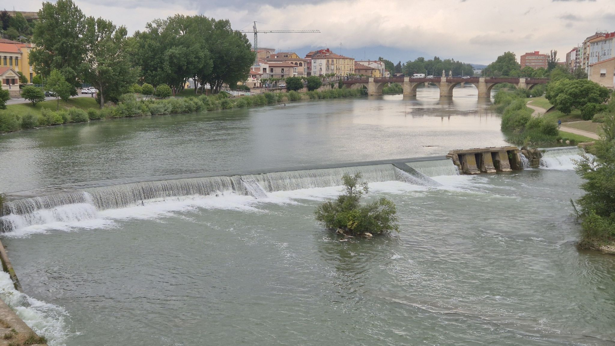 stuwdam in de Rio Ebro