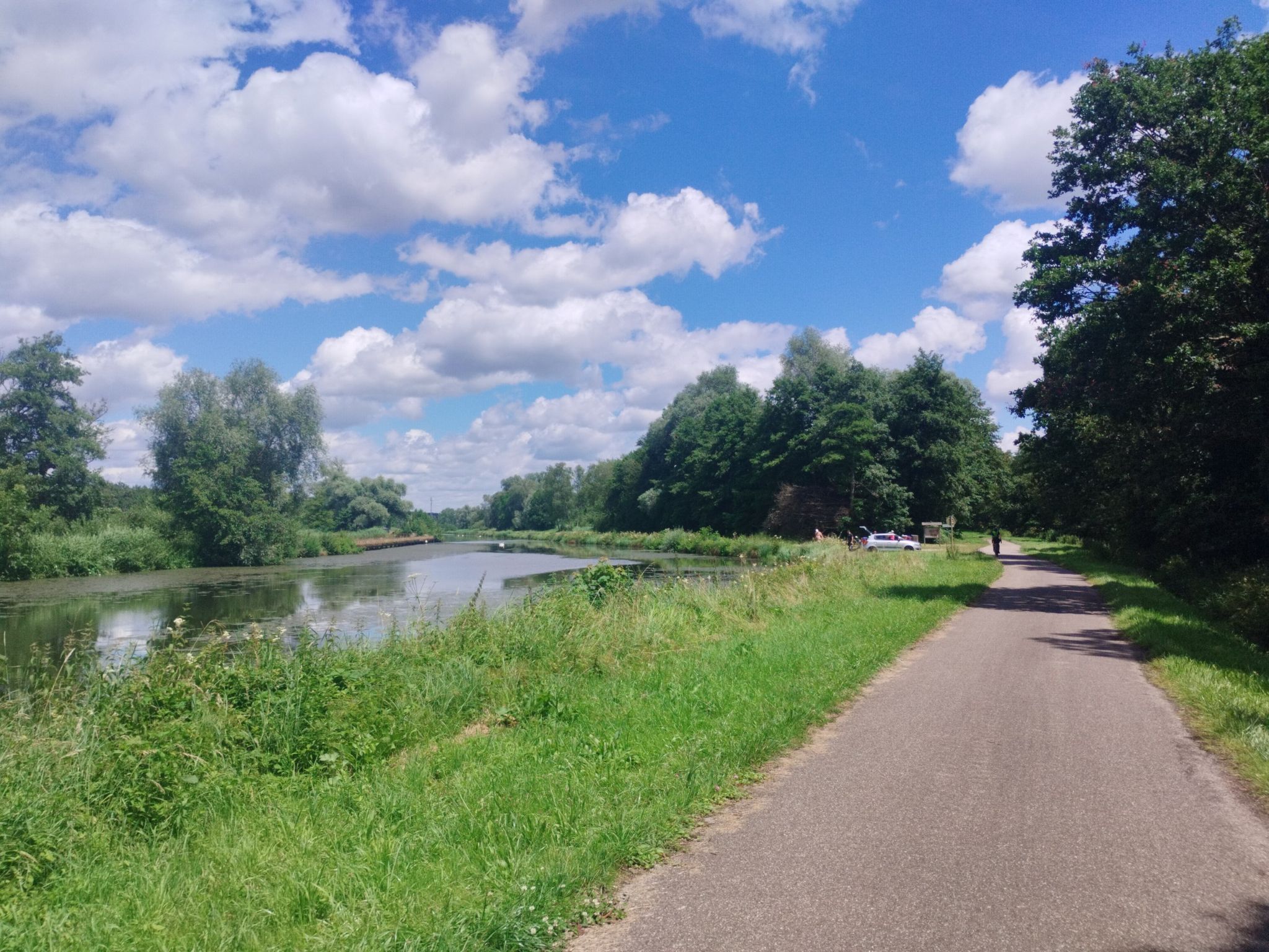 Radweg EV6 am RR-Kanal