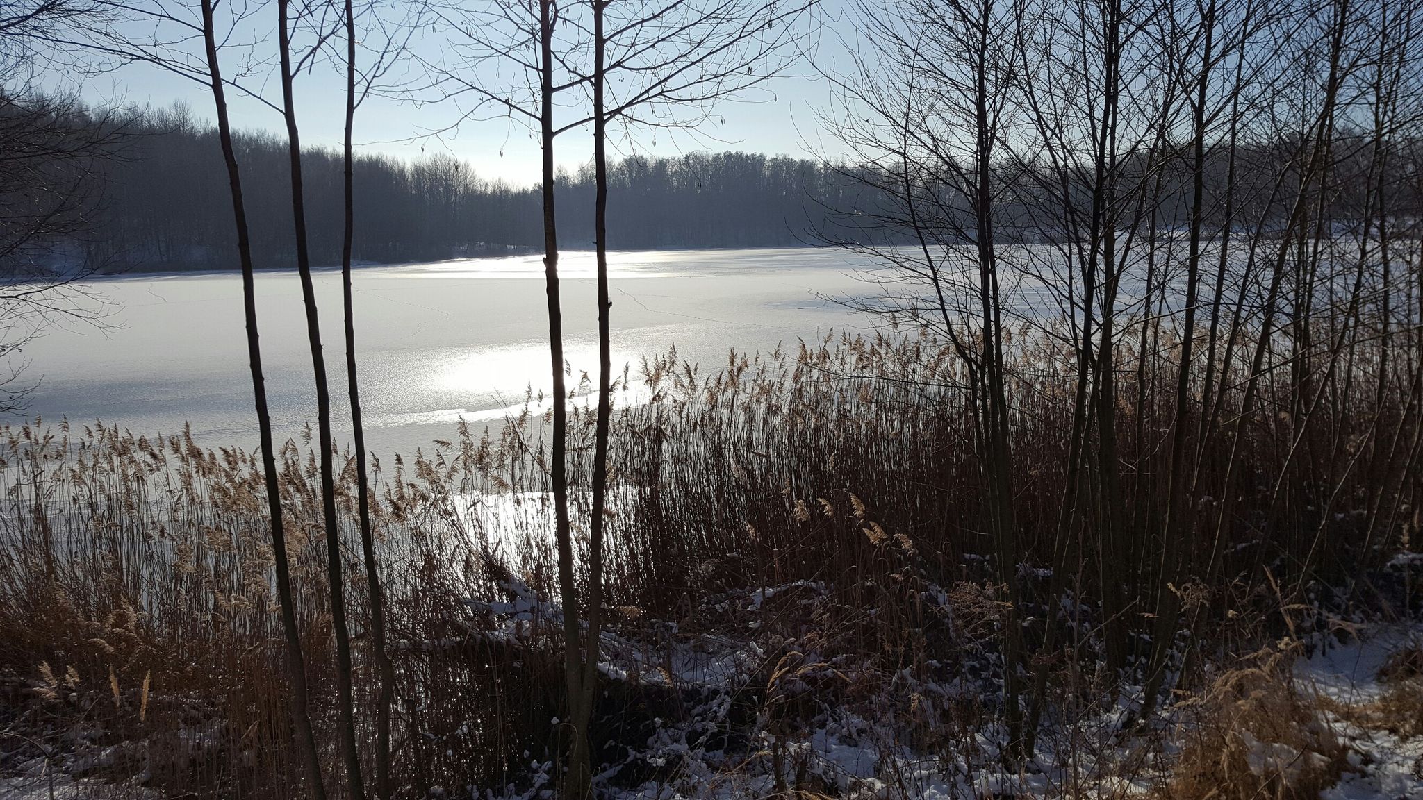zugefrorener Kaolinsee