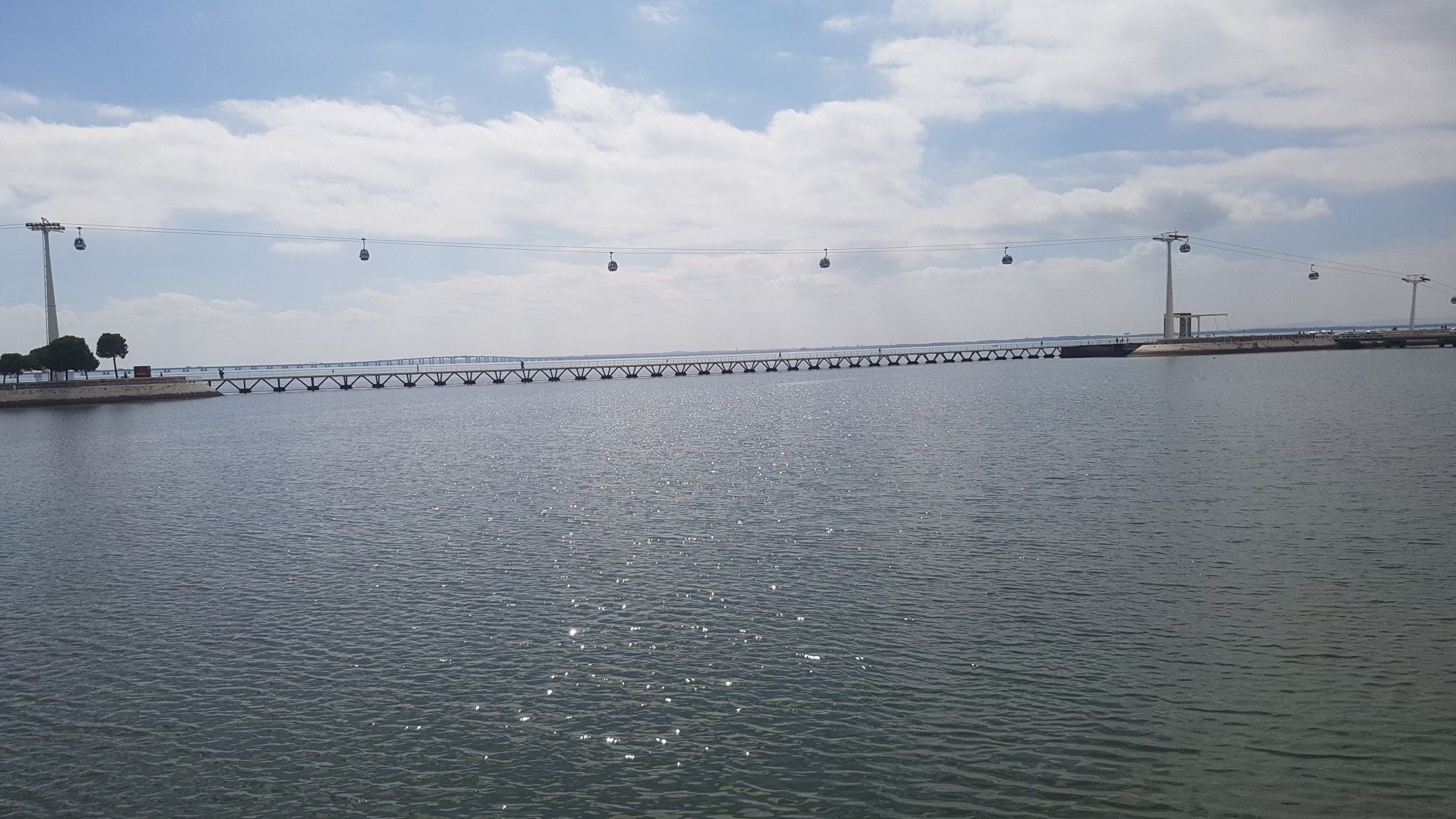 Fußgängerbrücke 