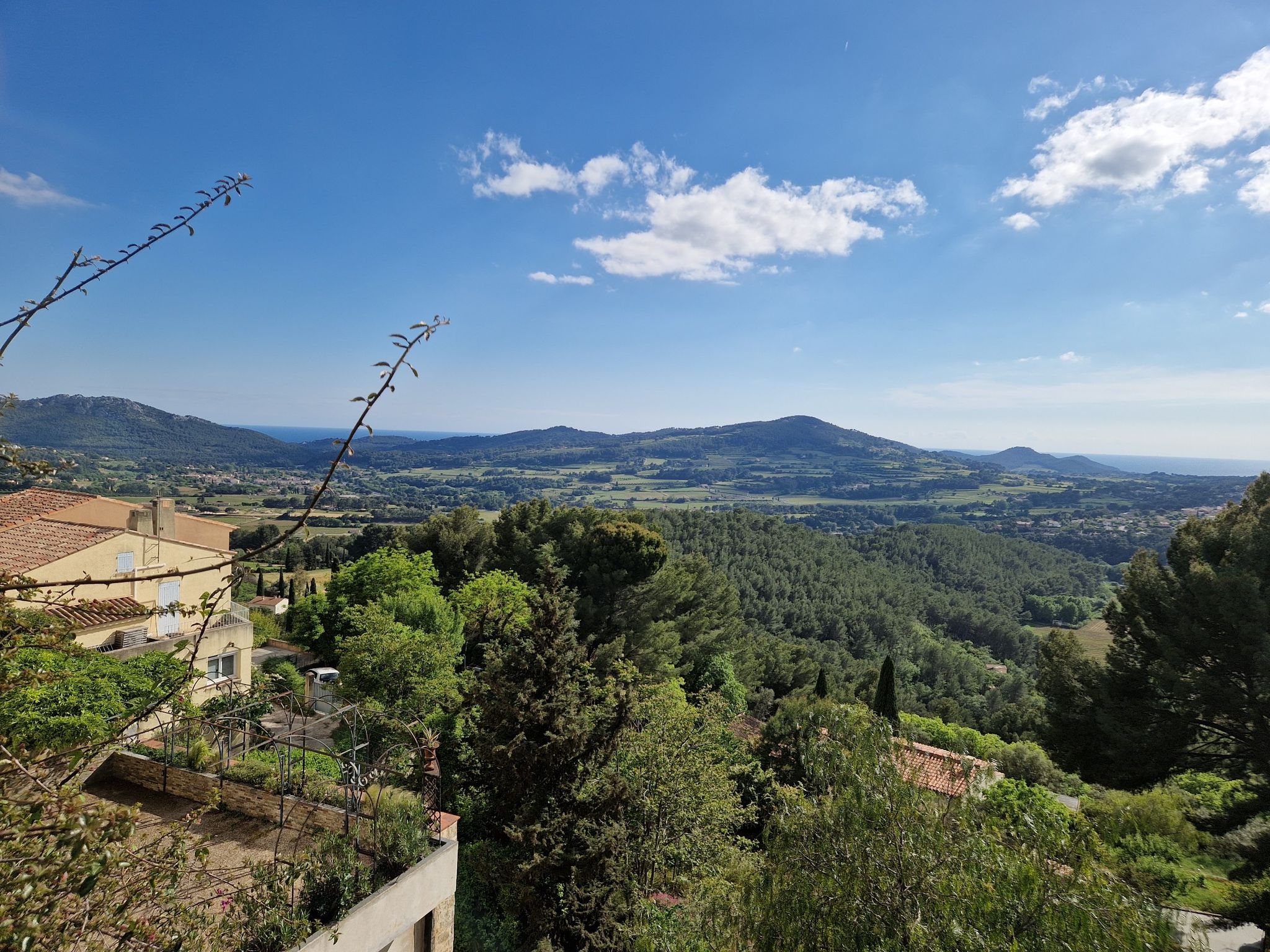 Vue depuis Le Castellet😃