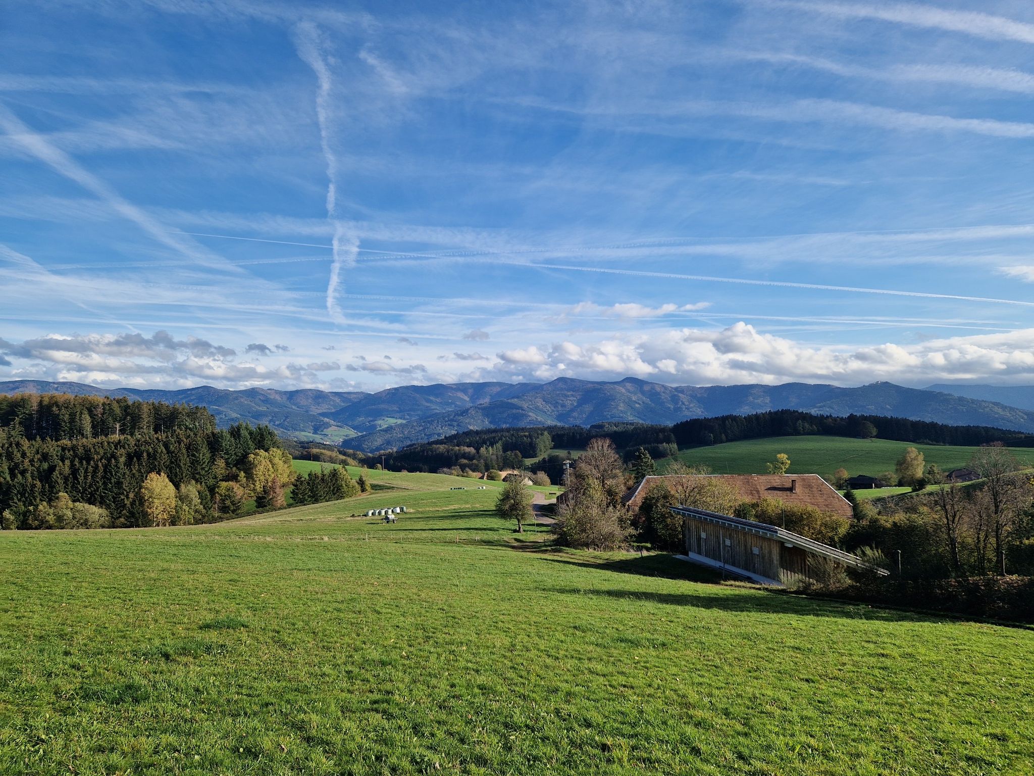 Rechts der Hörnleberg