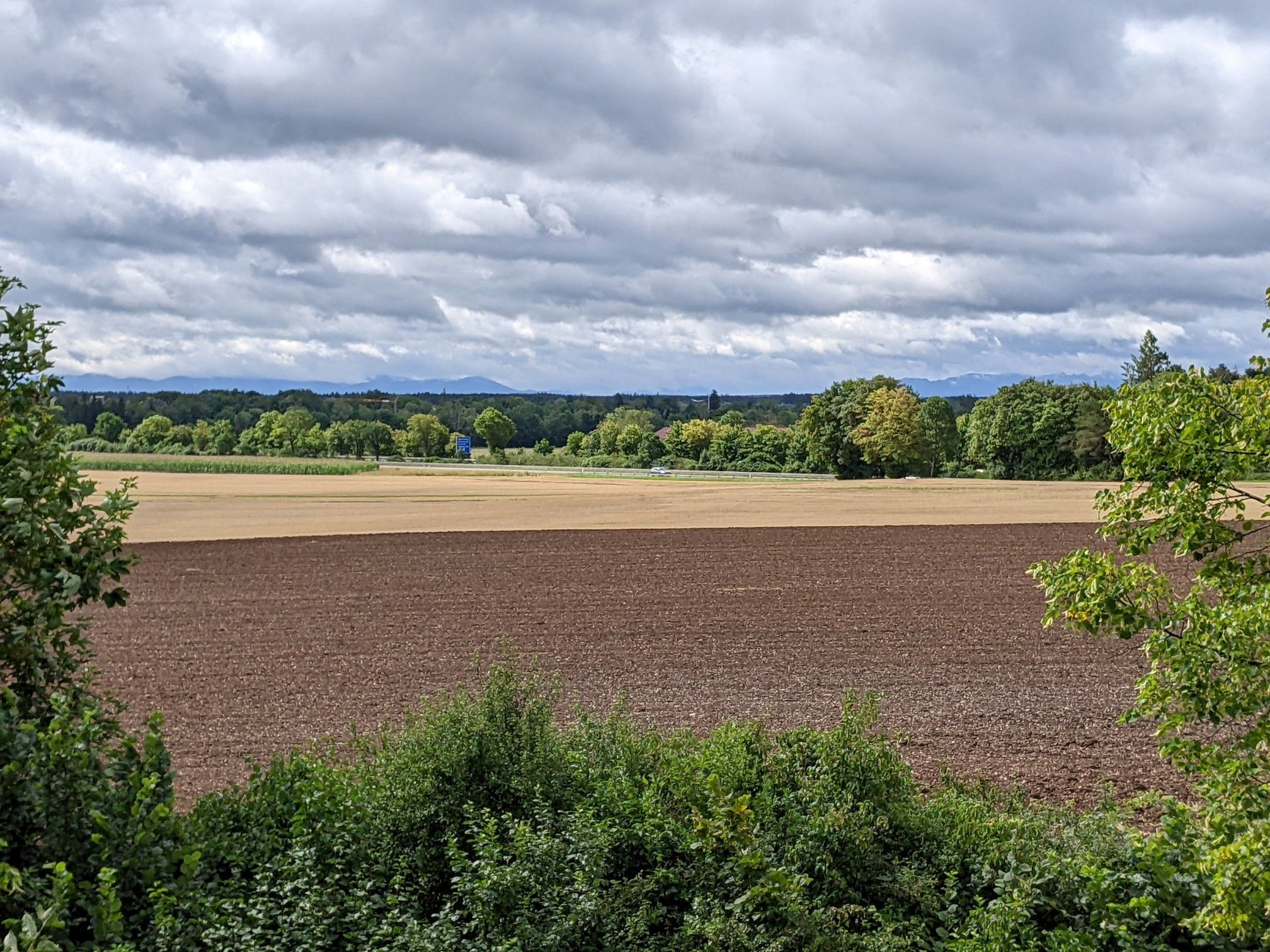 Aussichtsplattform im Sport- und Freizeitpark