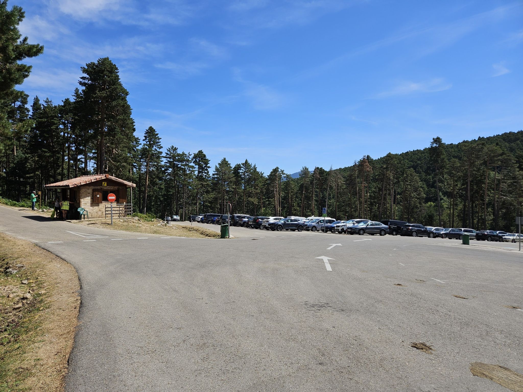 Parking Laguna Negra