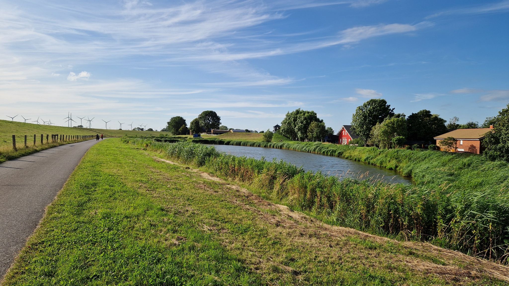 Am Elbdeich entlang nach Marne