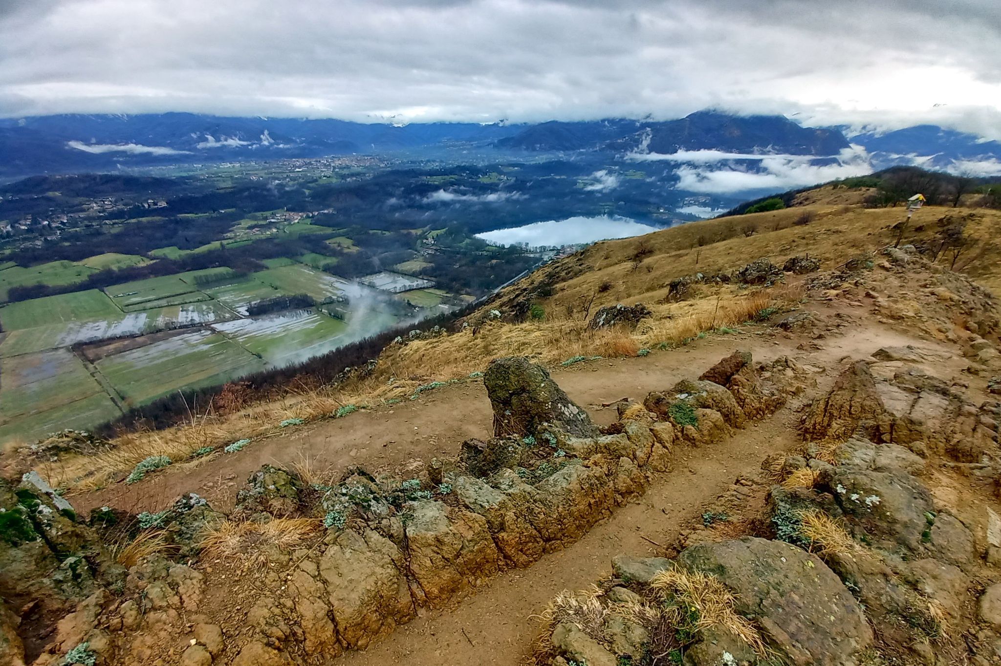 Laghi di Avigliana visti da Moncuni