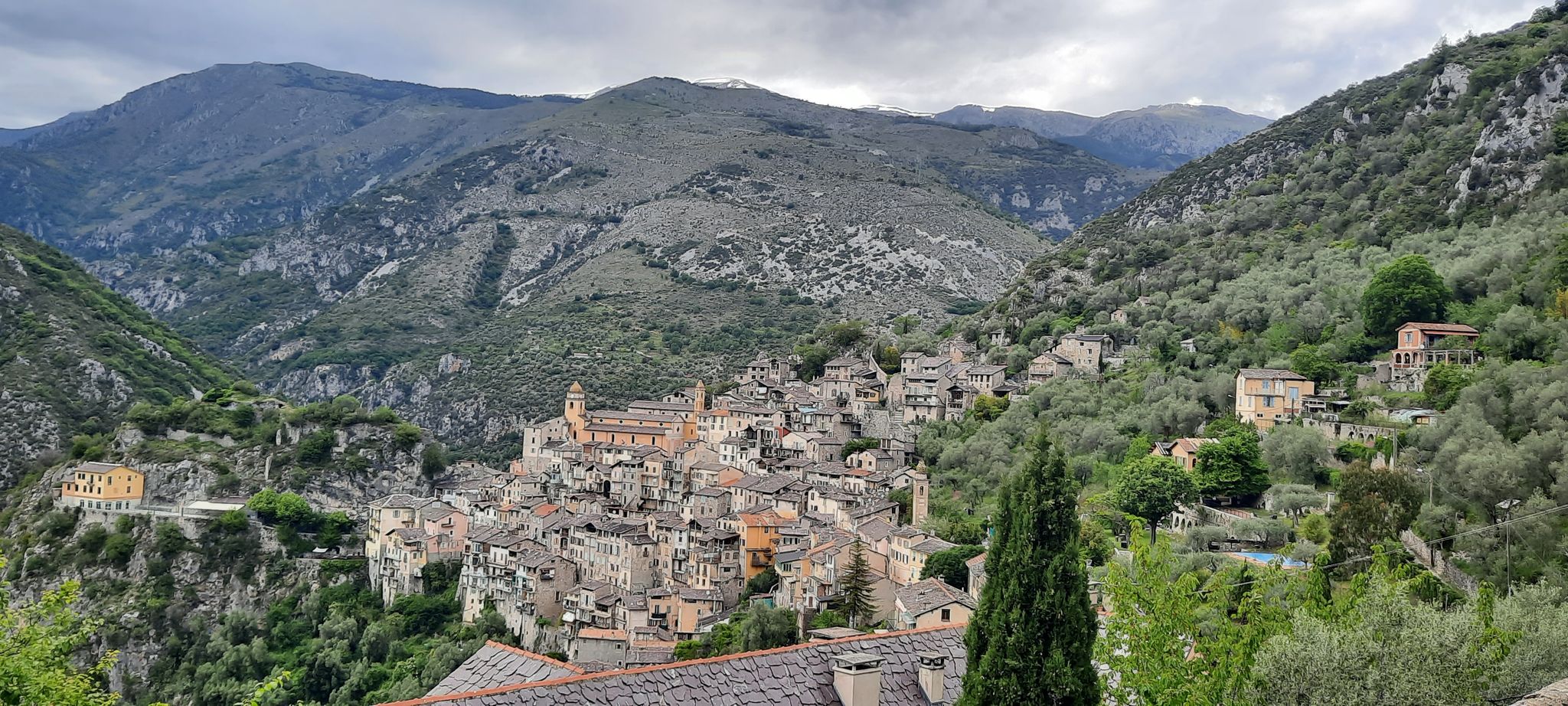 Vue de Saorge depuis le monastere