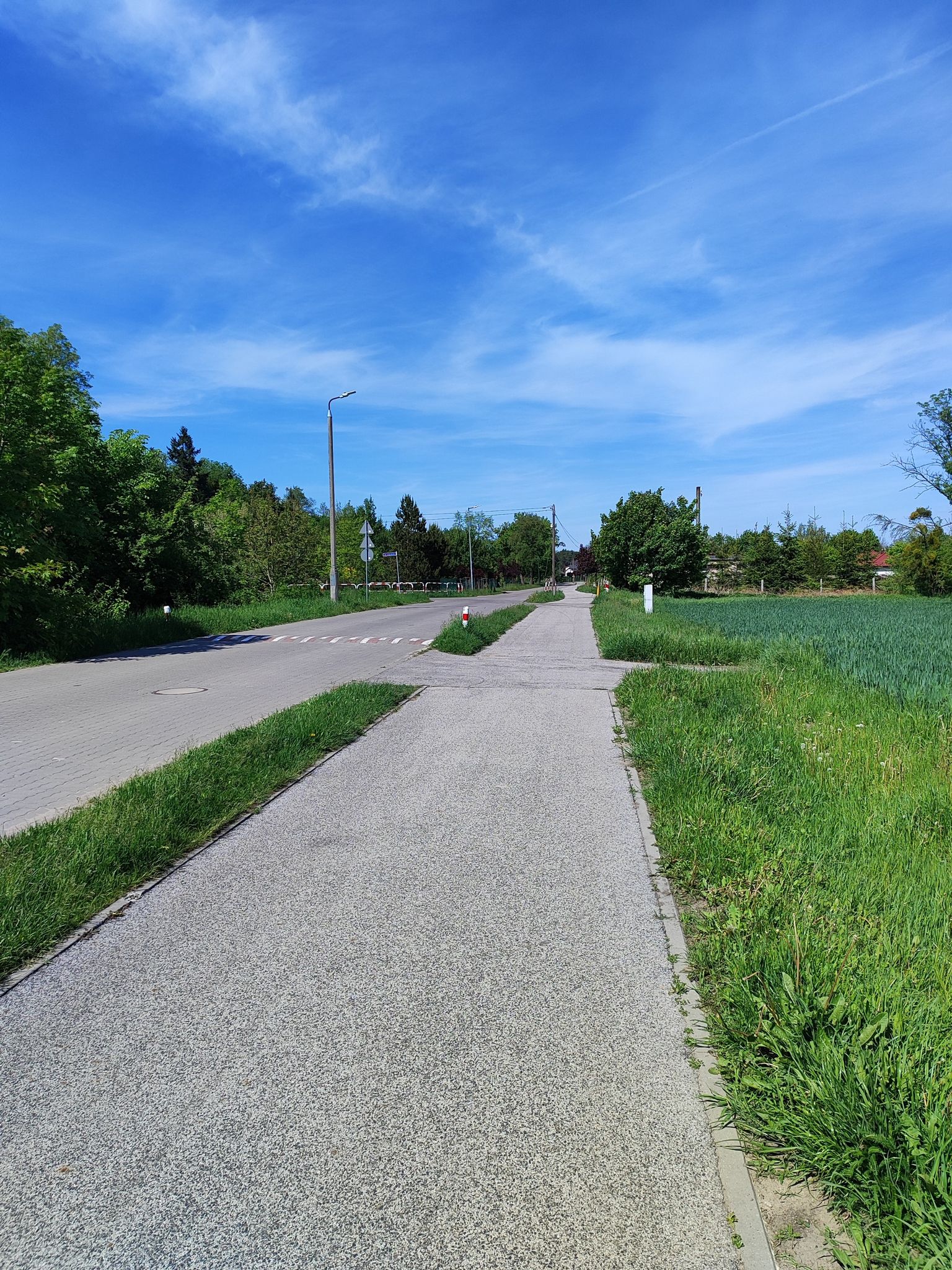 Ciąg pieszo-rowerowy 