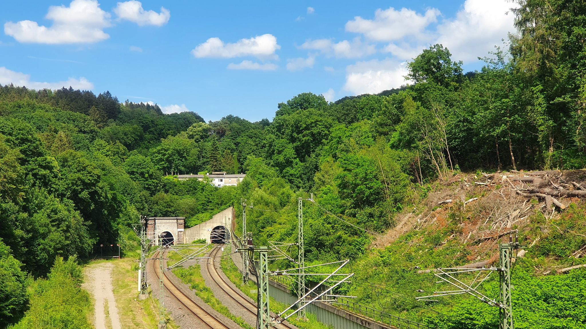 Bahnstrecke unter dem Preusberg hindurch