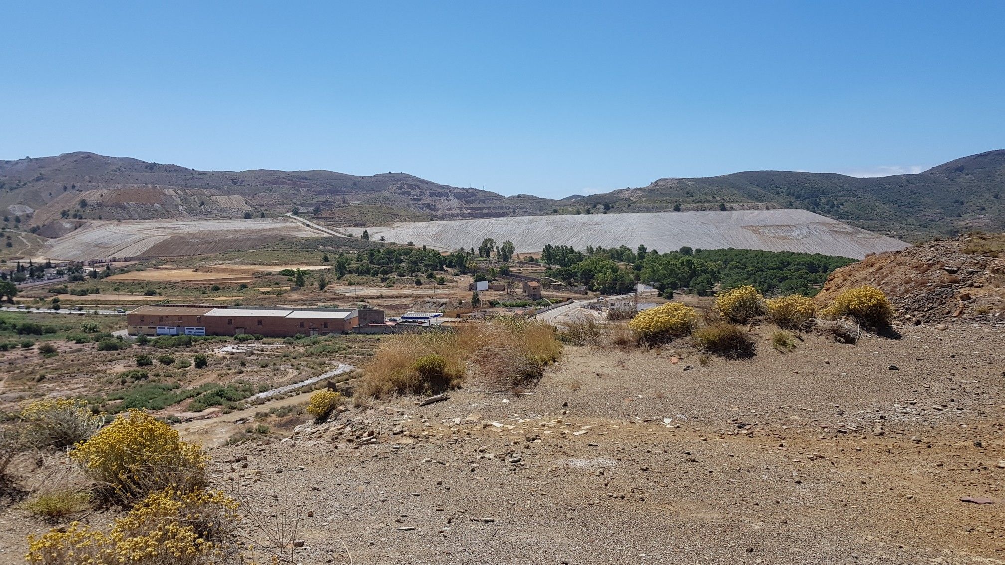 Terreras de la mina Brunita