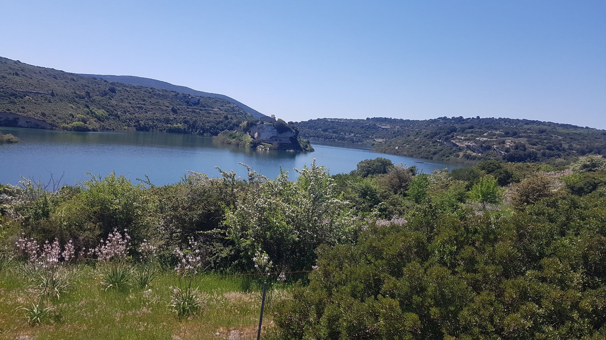 Stausee an der Strecke