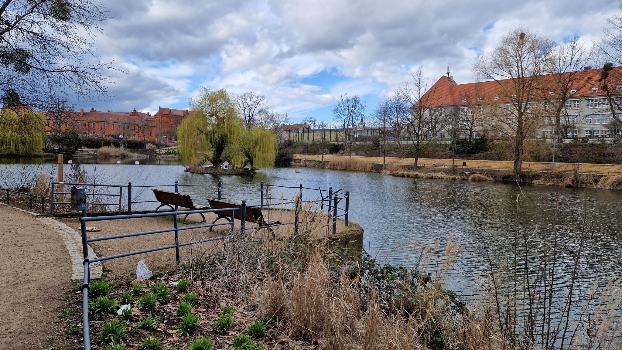 Am Schwanenteich