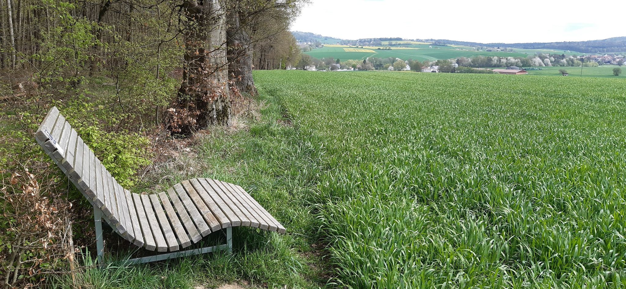 Rast. Blick auf Ottrau. Zweidrittel des Weges liegen hinrer uns.