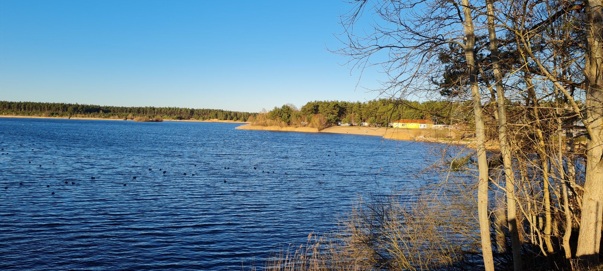 Start mit Blick auf den See