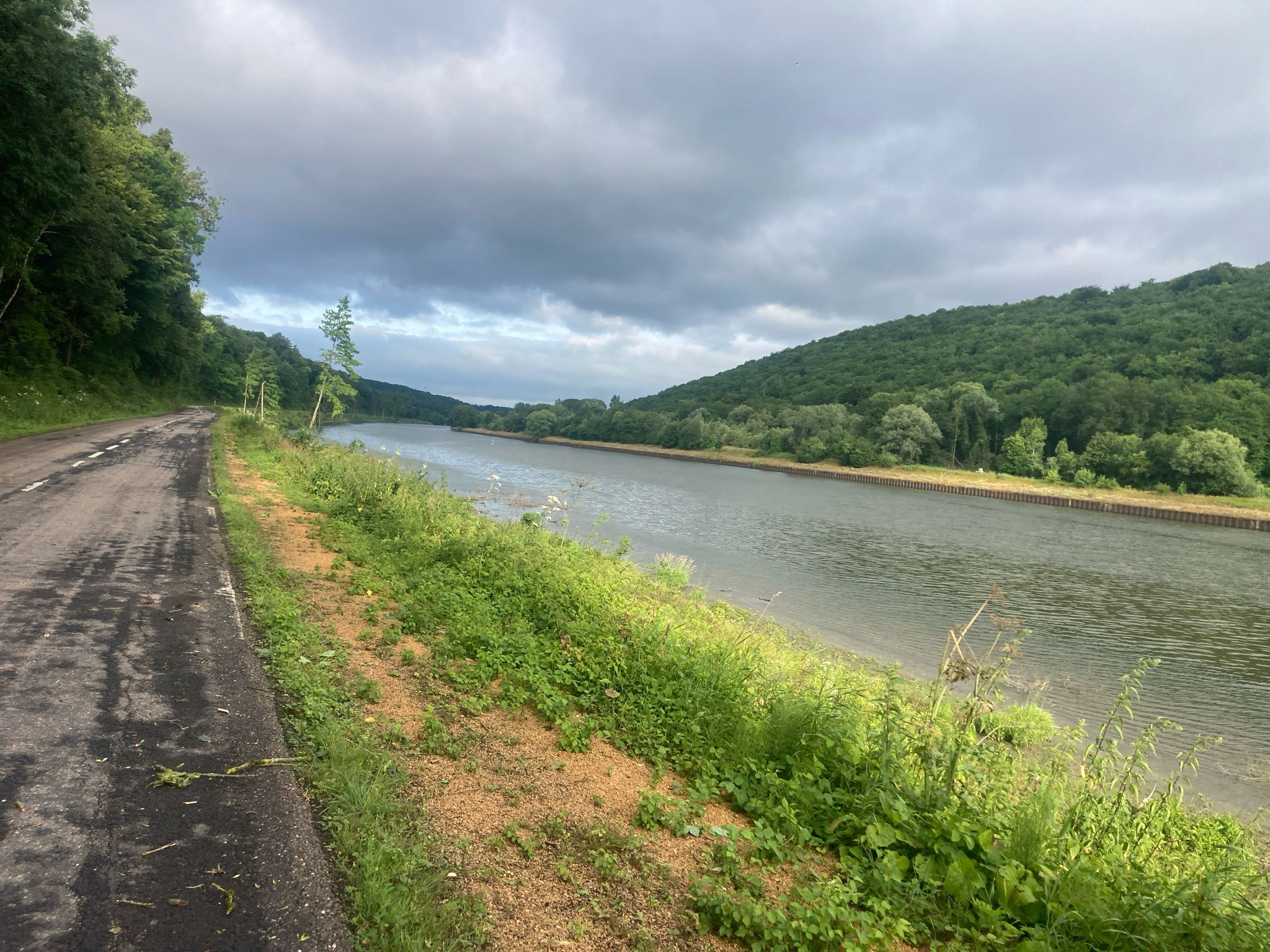 Noch ein bisschen an der Mosel entlang.