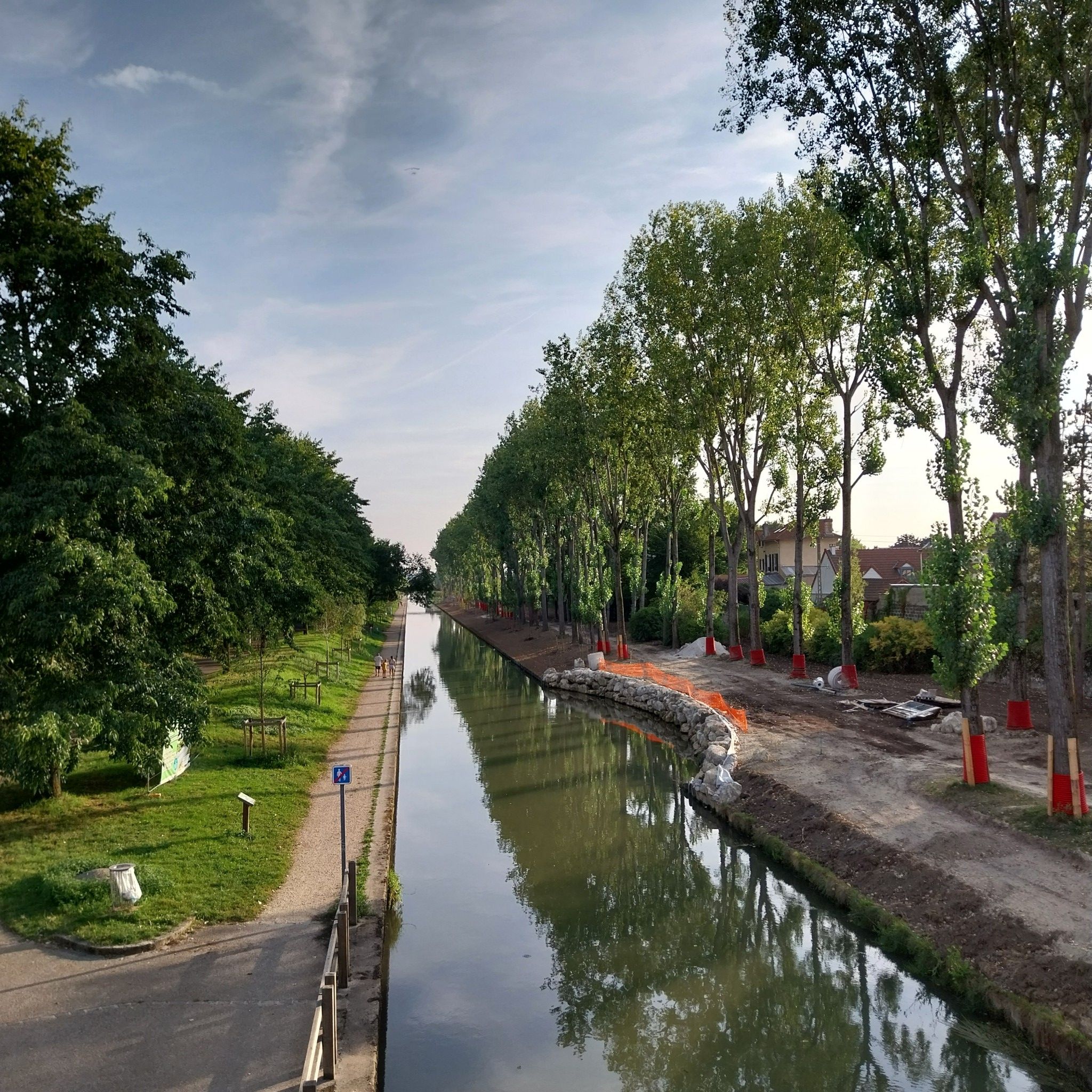 Canal de l'Ourcq - vue de la Pont de l'Union Aulnay sous Bois