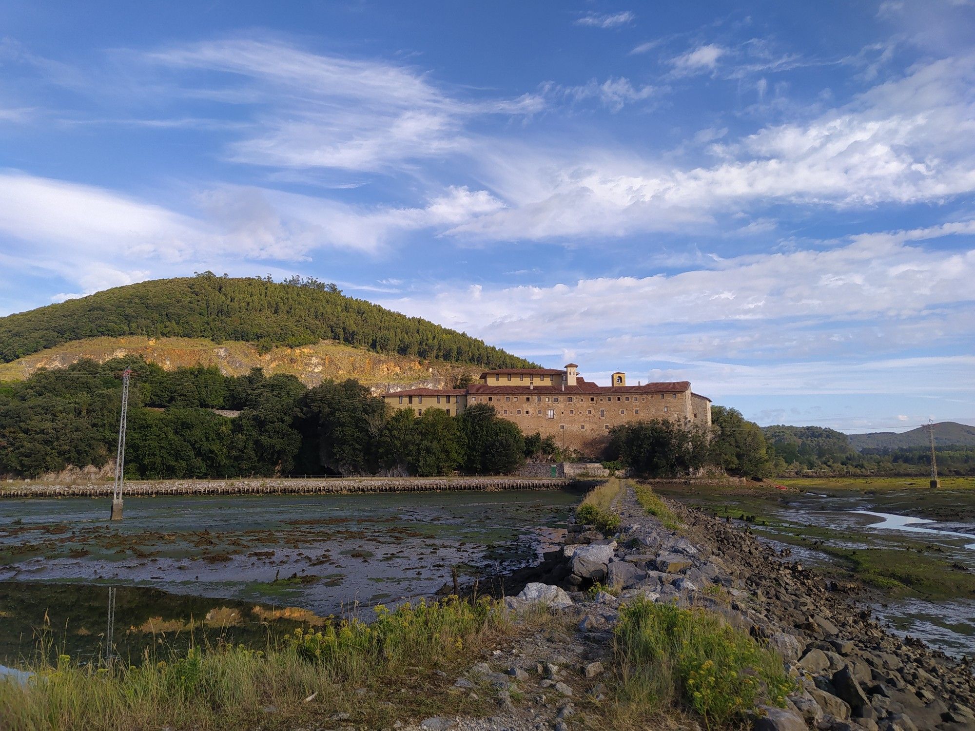 monasterio de Monteano