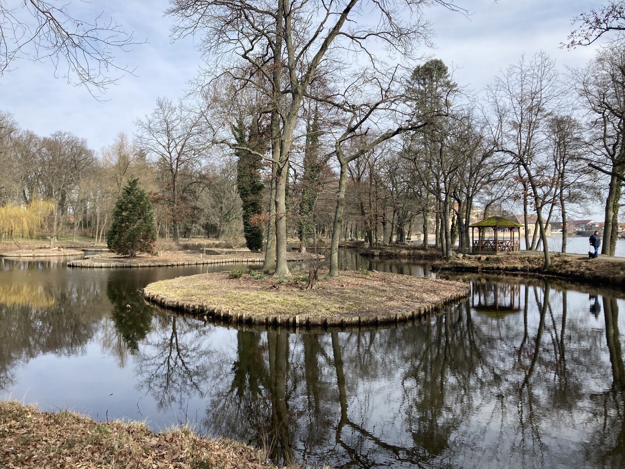 die sieben Inseln im Schlosspark
