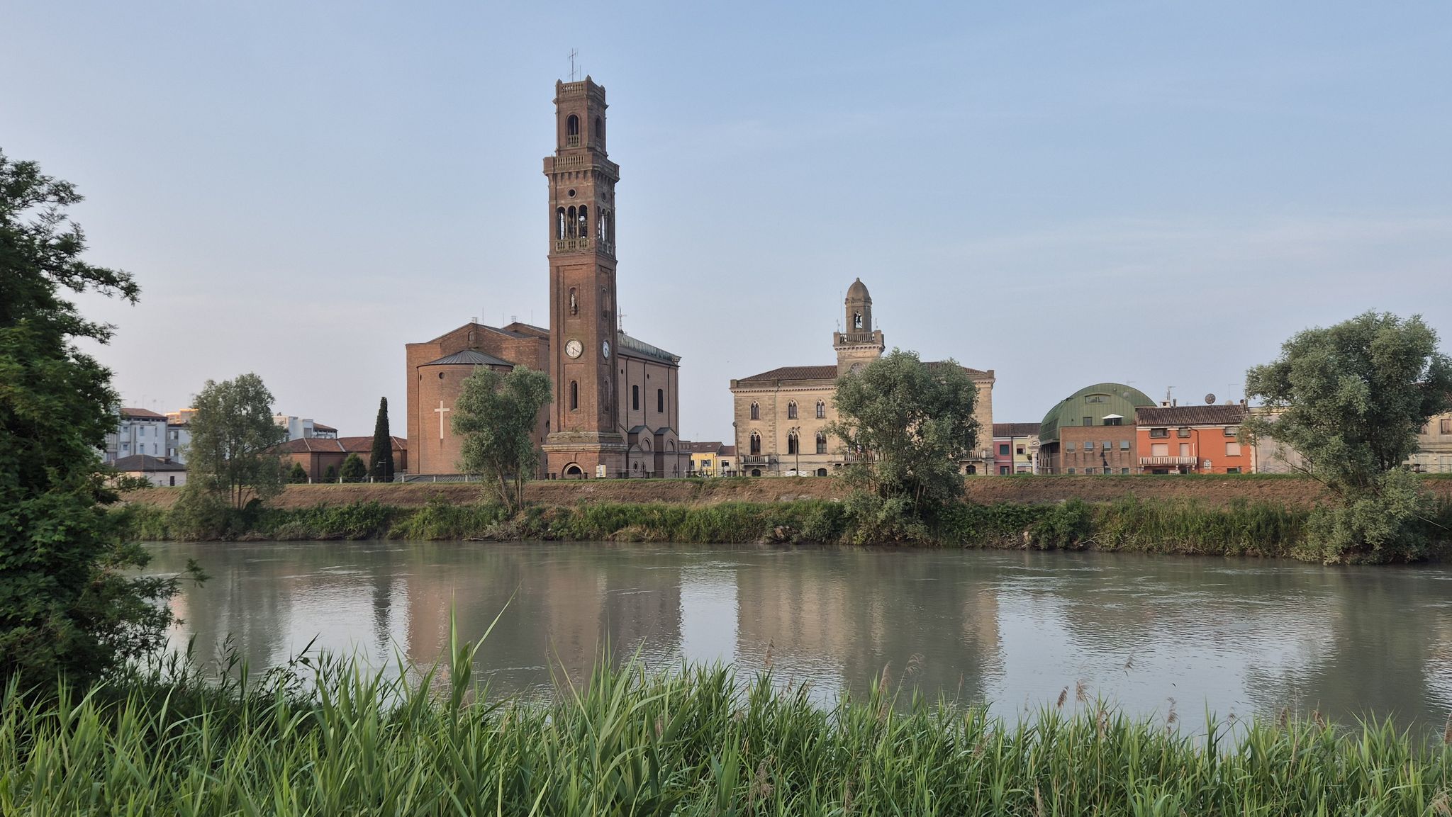 Palazzo e torre Barbiani e Duomo S. Mauro - Cavarzere (VE)