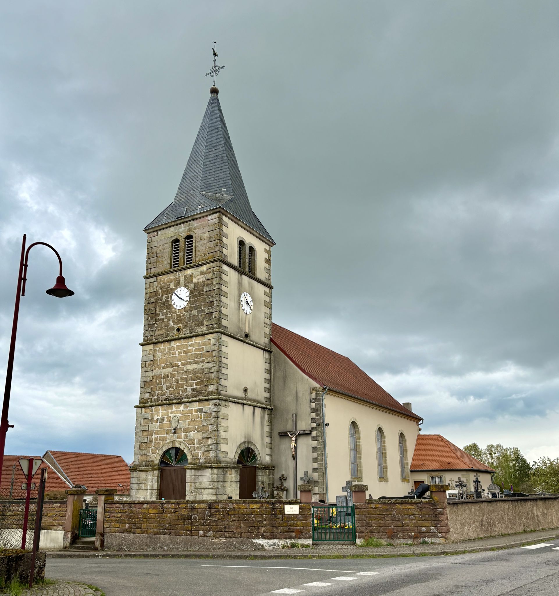 Église Sainte-Barbe à Biding