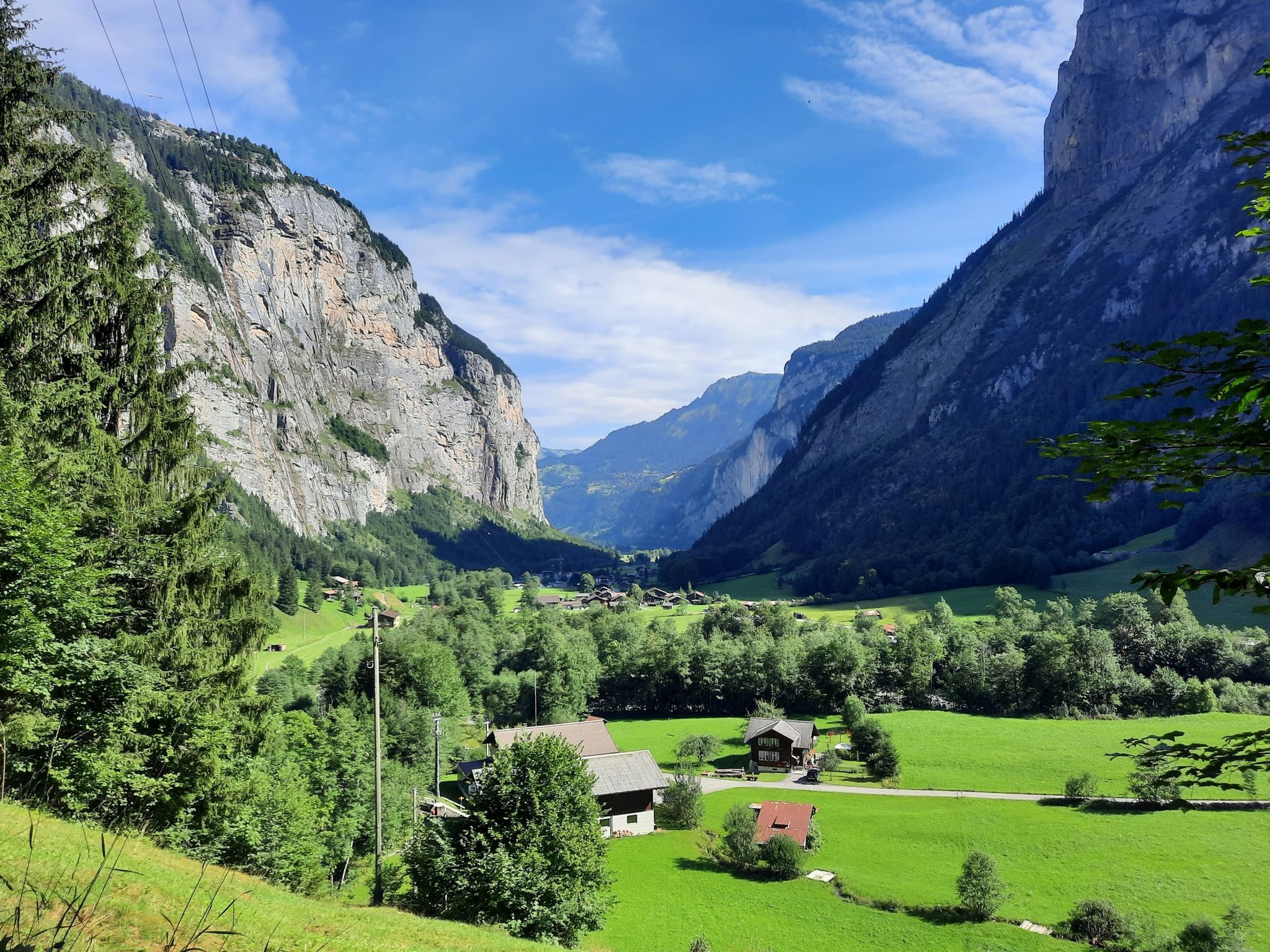 Blick zurück ins Lauterbrunnental.