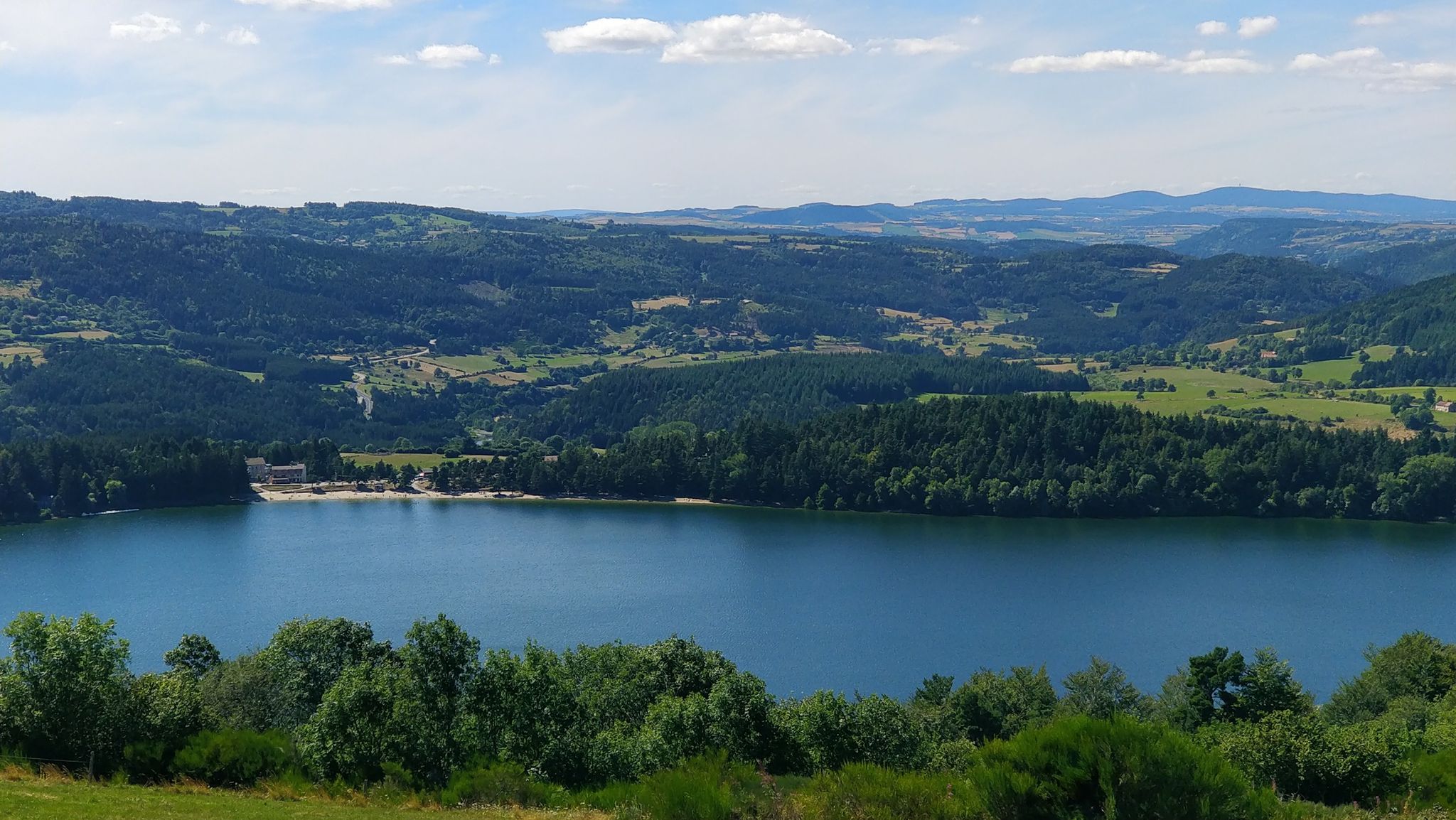 Lac d'issarlès vu d'une altitude de 1160m 🤠
